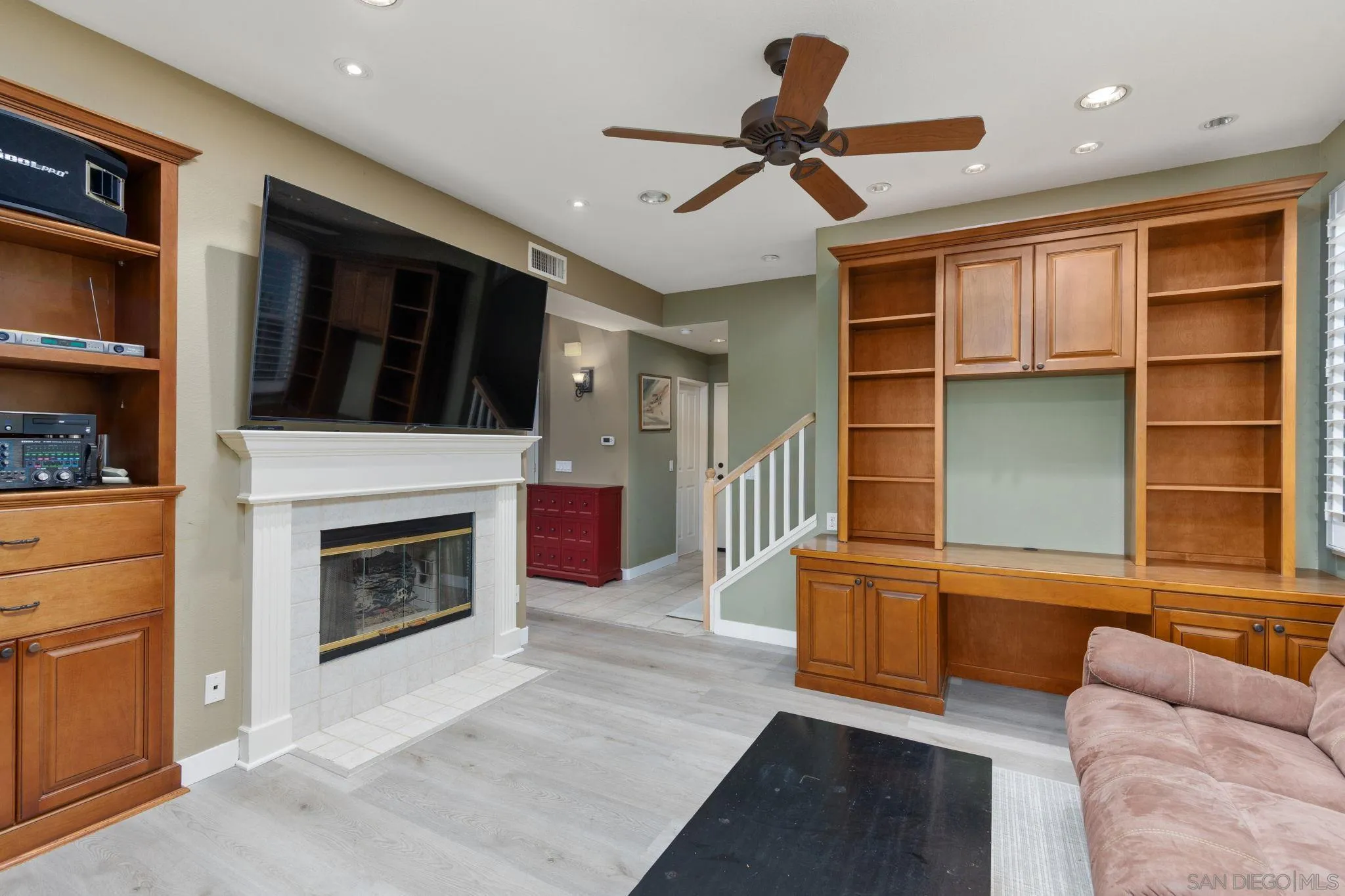 https://cdn.realtyfeed.com/cdn/127/260014308/83658b25ac3cf4736c890c36a611c5c0.webp