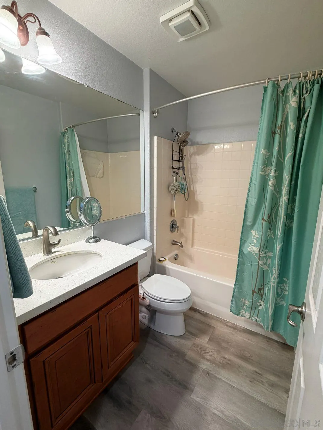 Photo #28: 260014310 Listing: Photo #28