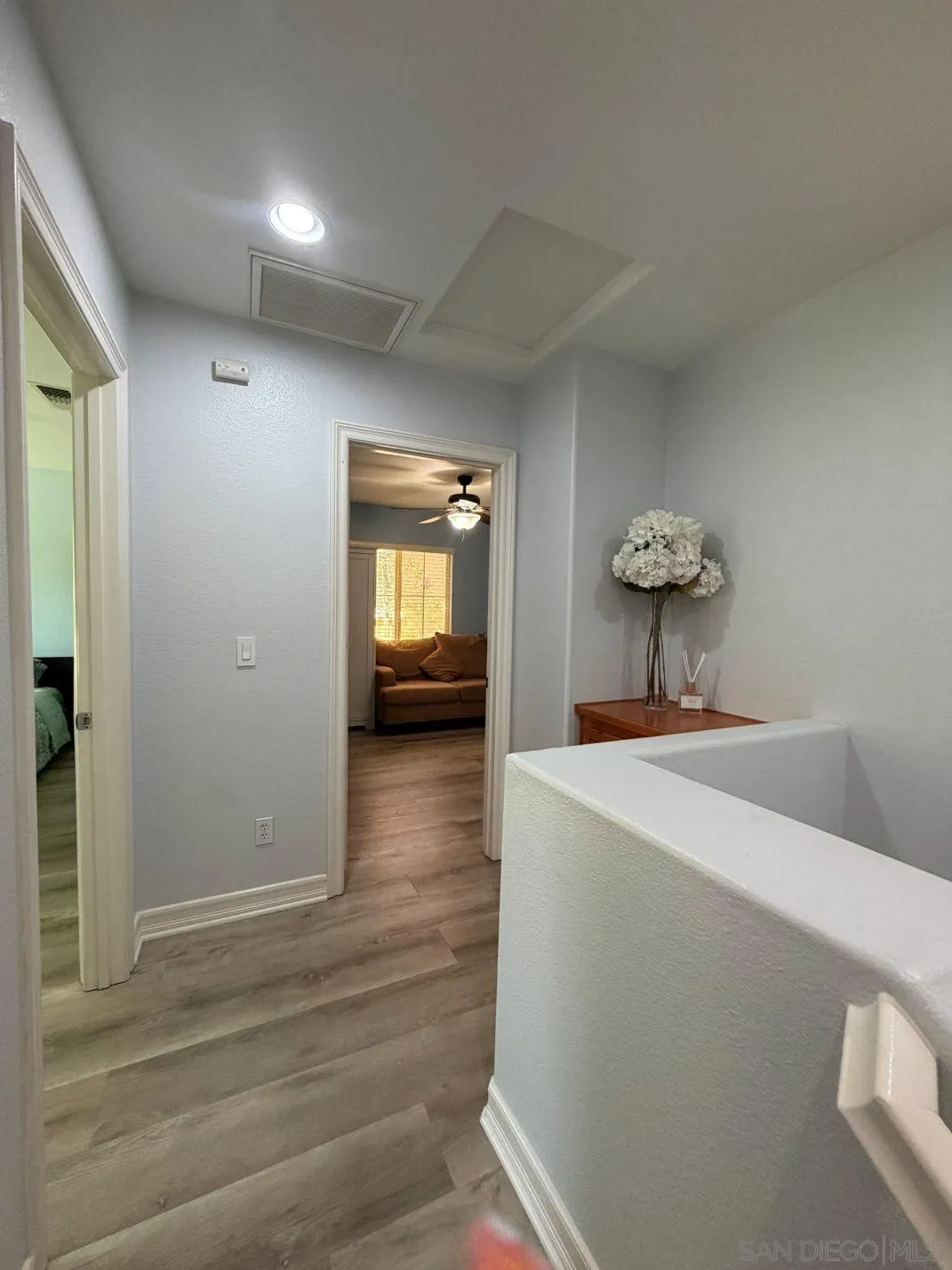 https://cdn.realtyfeed.com/cdn/127/260014310/e878dc2abfe343a556b13de33db0359c.webp