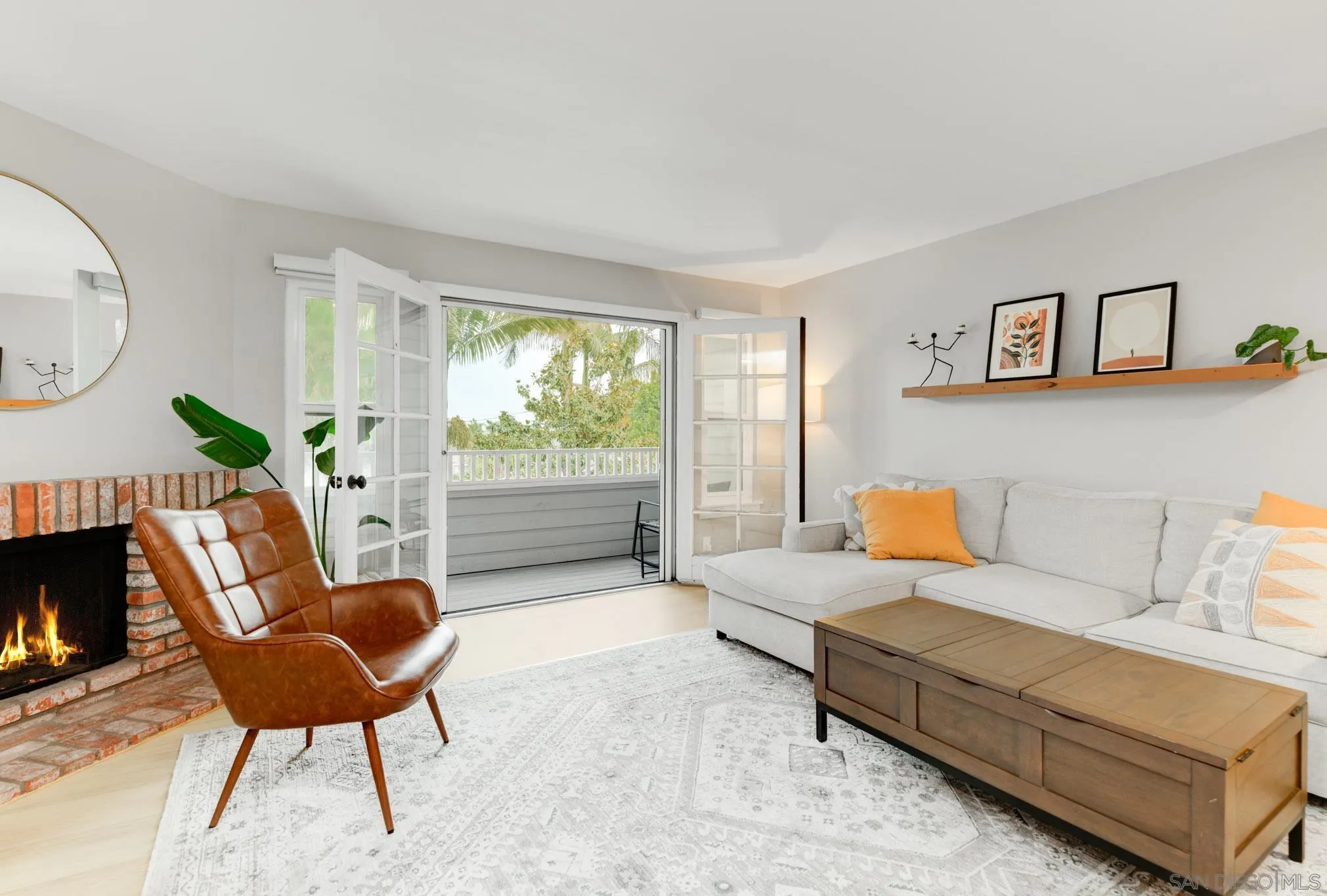 https://cdn.realtyfeed.com/cdn/127/260014313/348ecb30ae45371f1211962a7a5b9291.webp