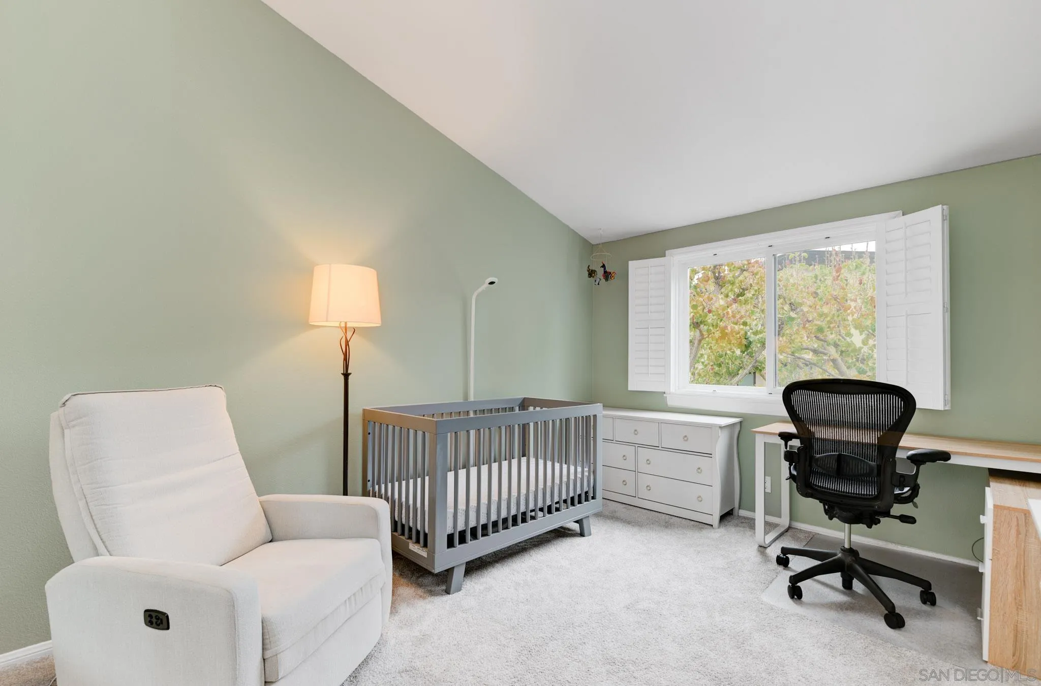 https://cdn.realtyfeed.com/cdn/127/260014313/93eb7d1434f1266e6fd909fec0359d78.webp
