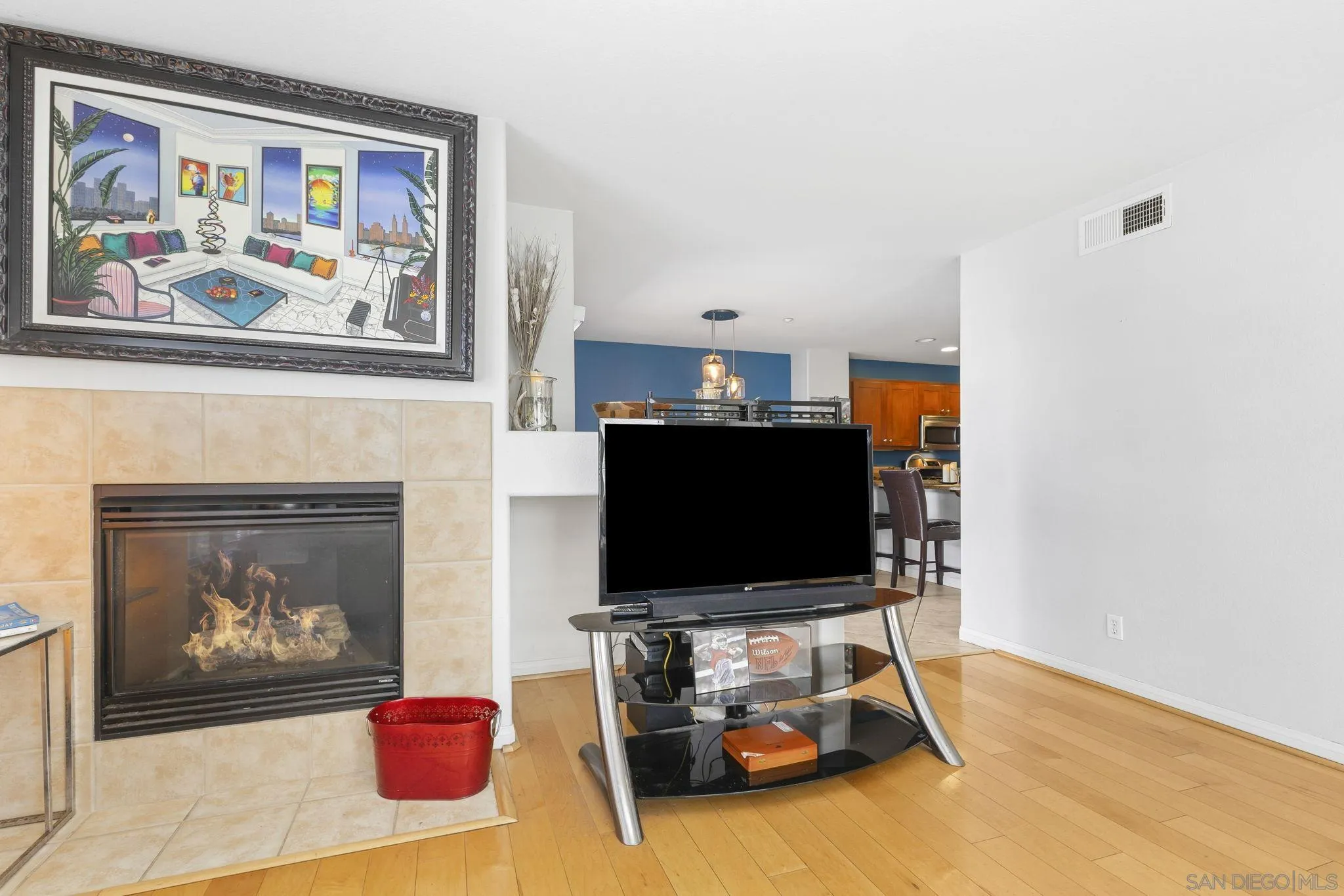 https://cdn.realtyfeed.com/cdn/127/260014315/63c3641312df3e9169dd12cc0f4b7a89.webp