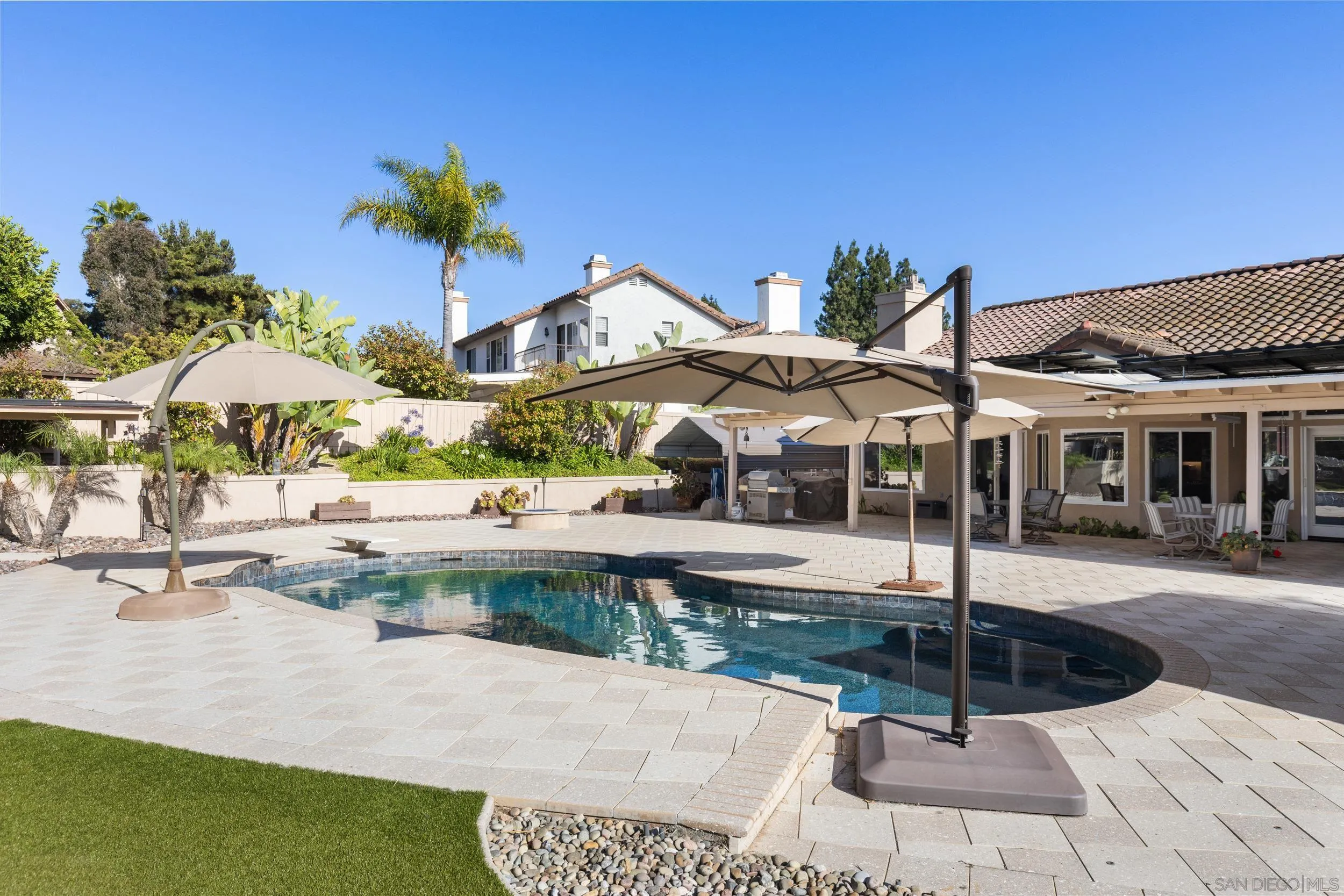 https://cdn.realtyfeed.com/cdn/127/260014316/9098e7f021d9b8c5cbba1e68a06ff1fa.webp