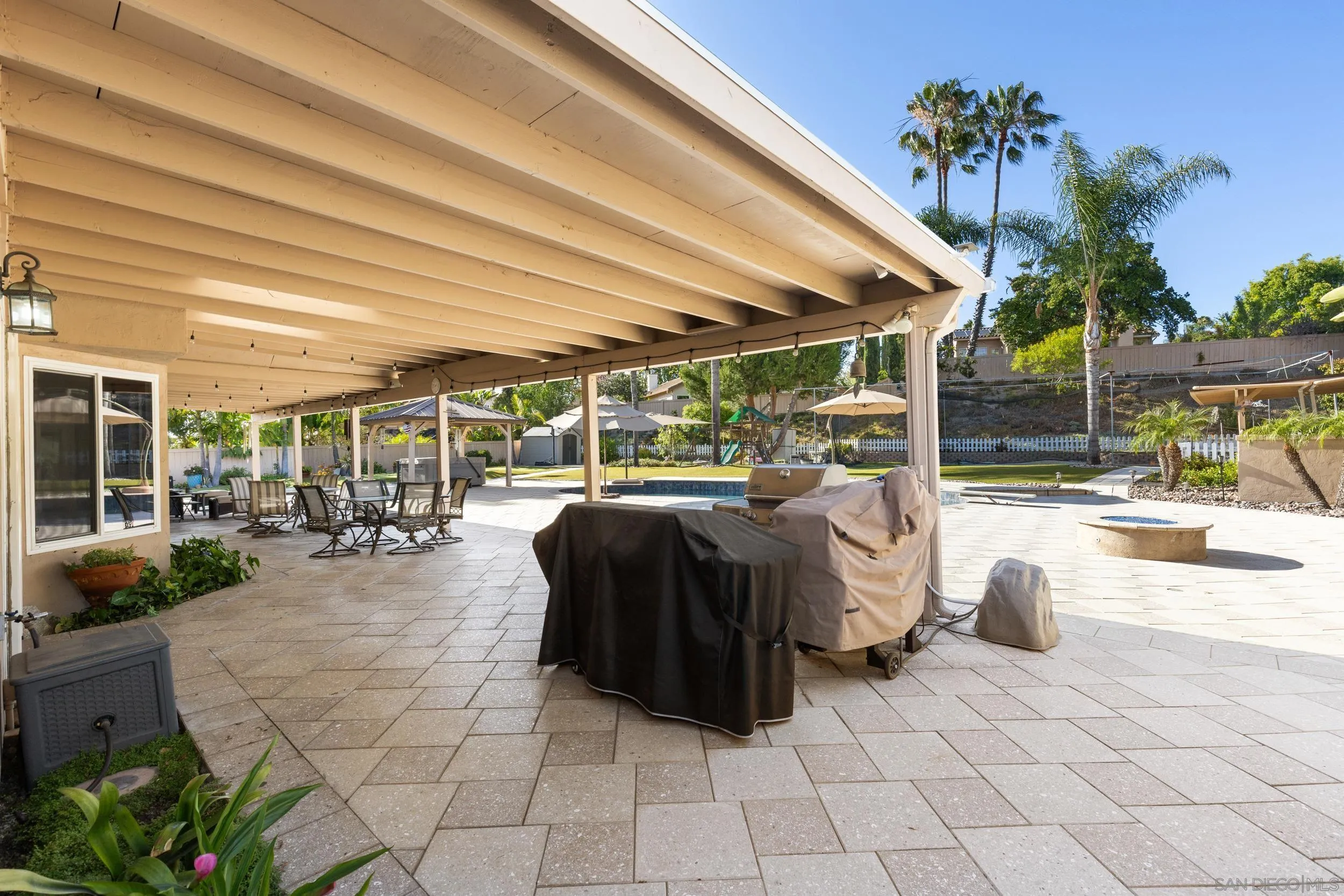 https://cdn.realtyfeed.com/cdn/127/260014316/abb5ab4508412d9a86f14ea4958e56ca.webp