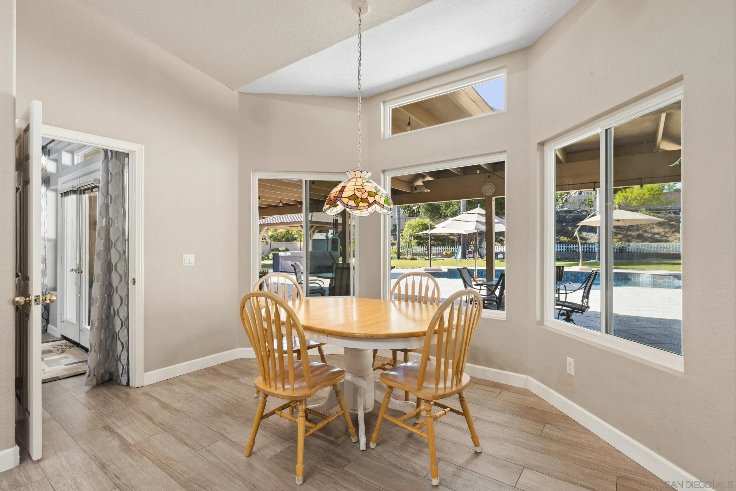 https://cdn.realtyfeed.com/cdn/127/260014316/cba602bfca2a742746f6e9374ee9d991.webp