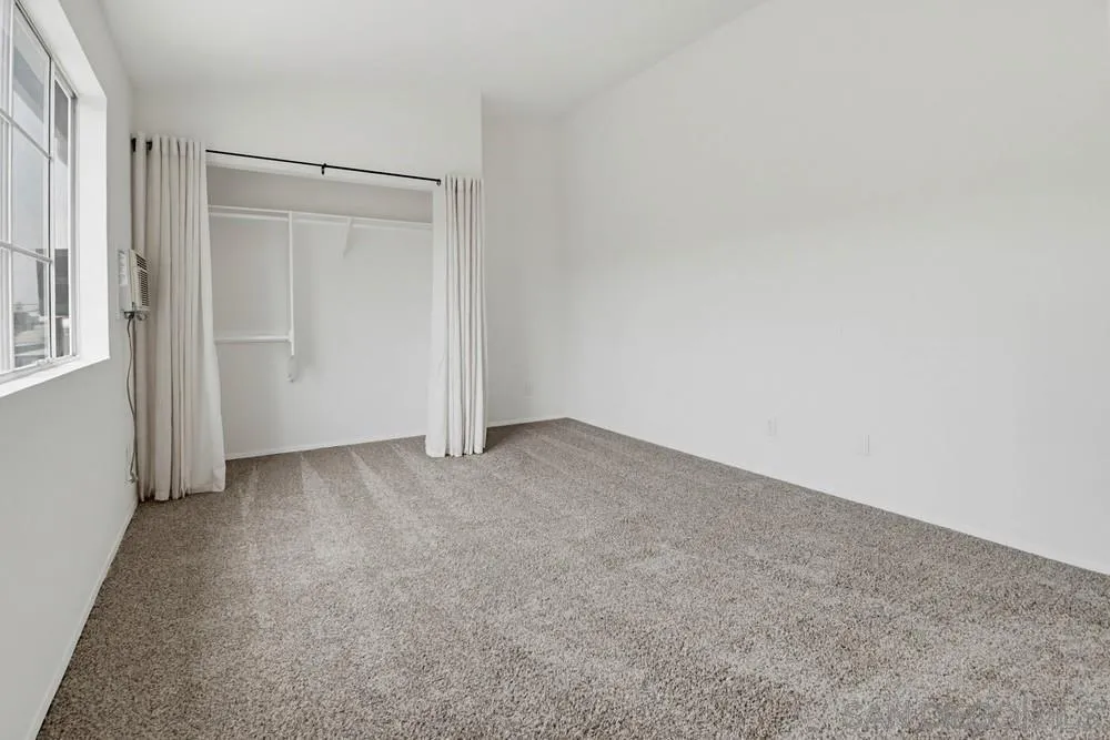 Photo #33: 260014317 Listing: Photo #33