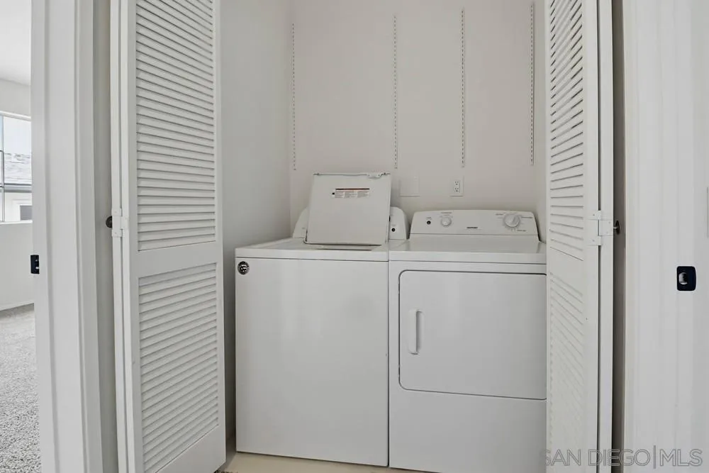 Photo #37: 260014317 Listing: Photo #37