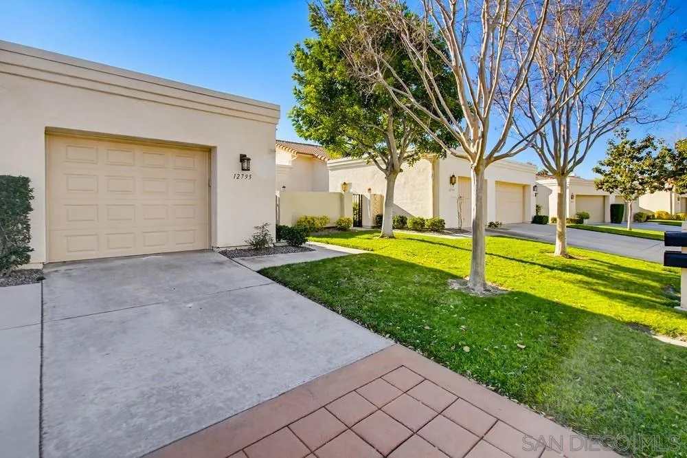 Photo #3: 260014318 Listing: Photo #3