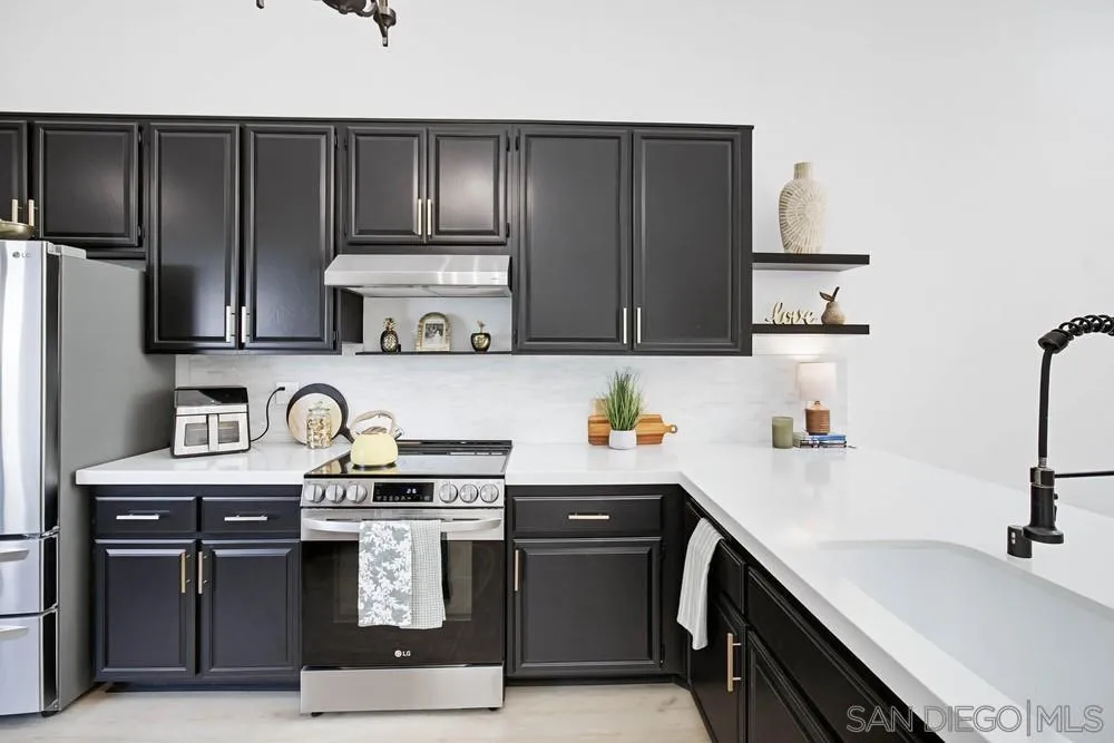 Photo #11: 260014318 Listing: Photo #11