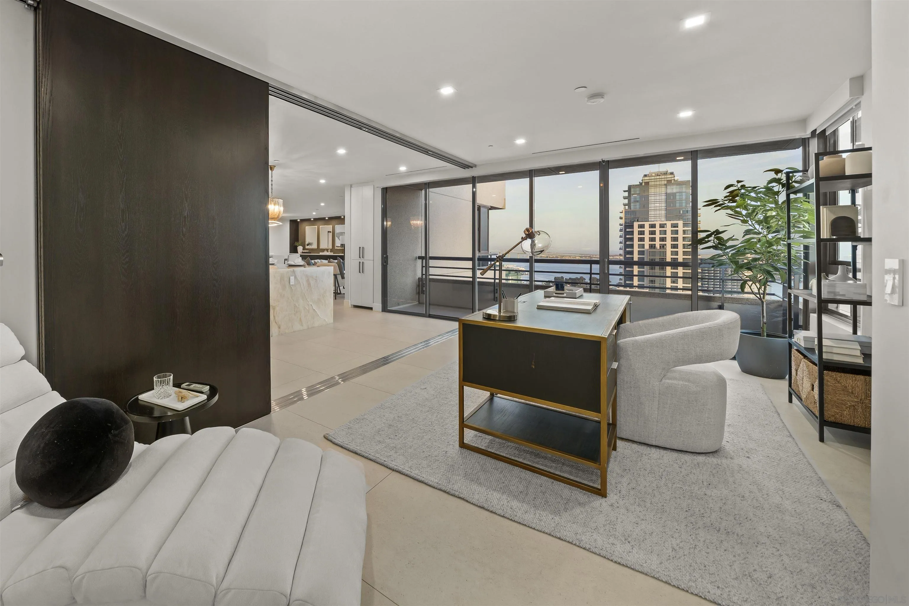 https://cdn.realtyfeed.com/cdn/127/260014324/92534b5d75e153d5b1bb79025414298b.webp