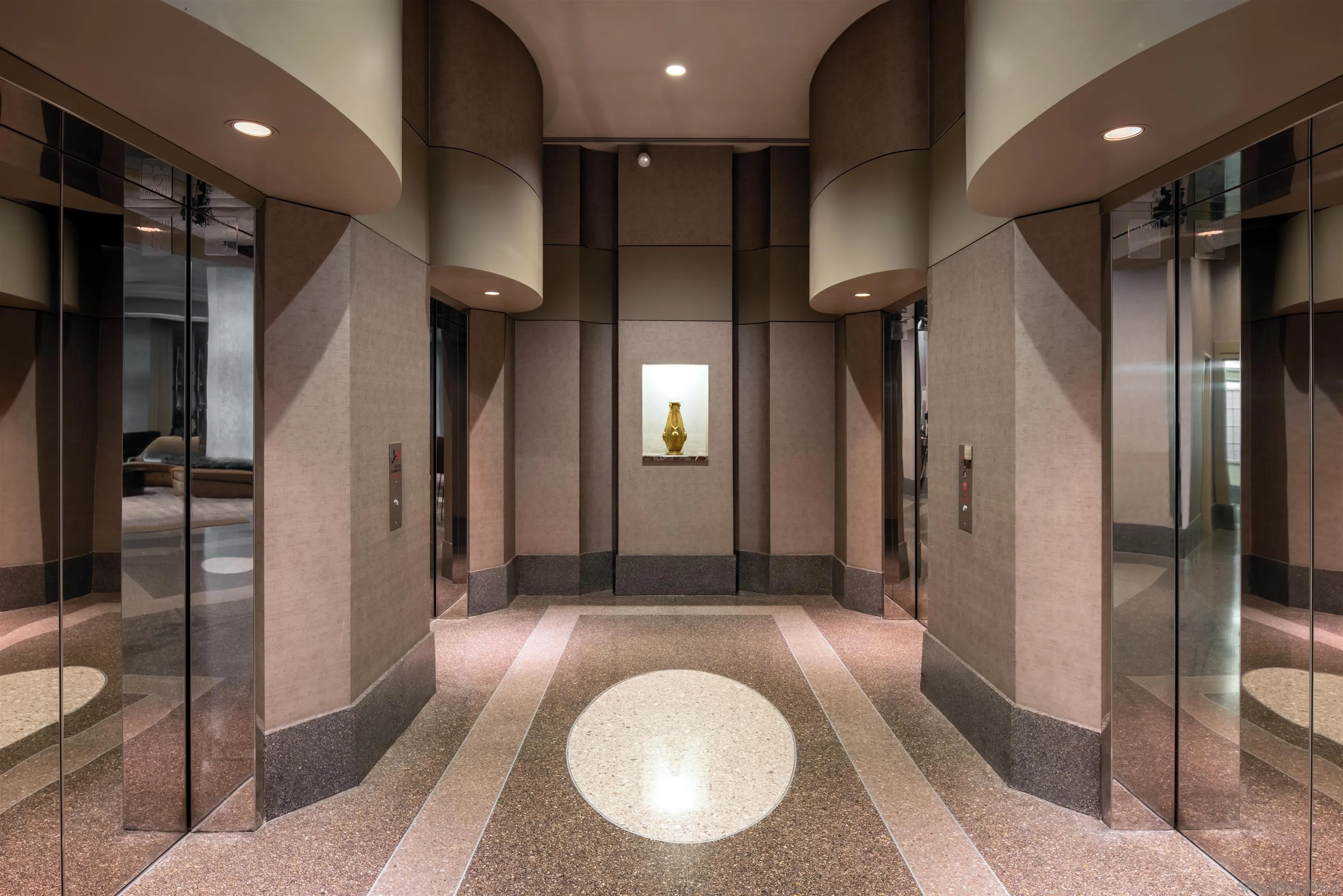 https://cdn.realtyfeed.com/cdn/127/260014324/f51899980757b6d047ea8e9880c07e4d.webp