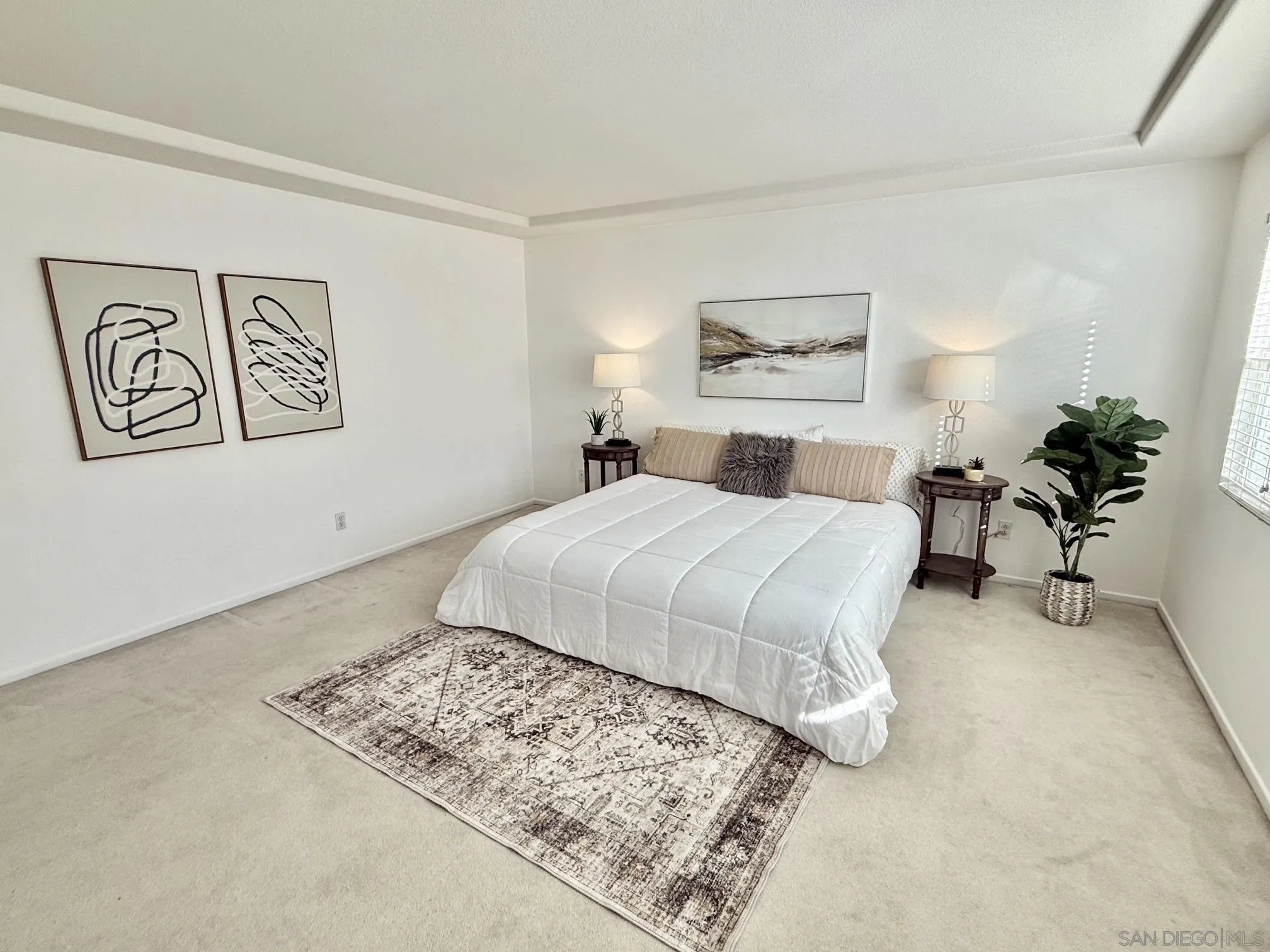 https://cdn.realtyfeed.com/cdn/127/260014325/779a7ac1b6ef313068013c97a53b154d.webp