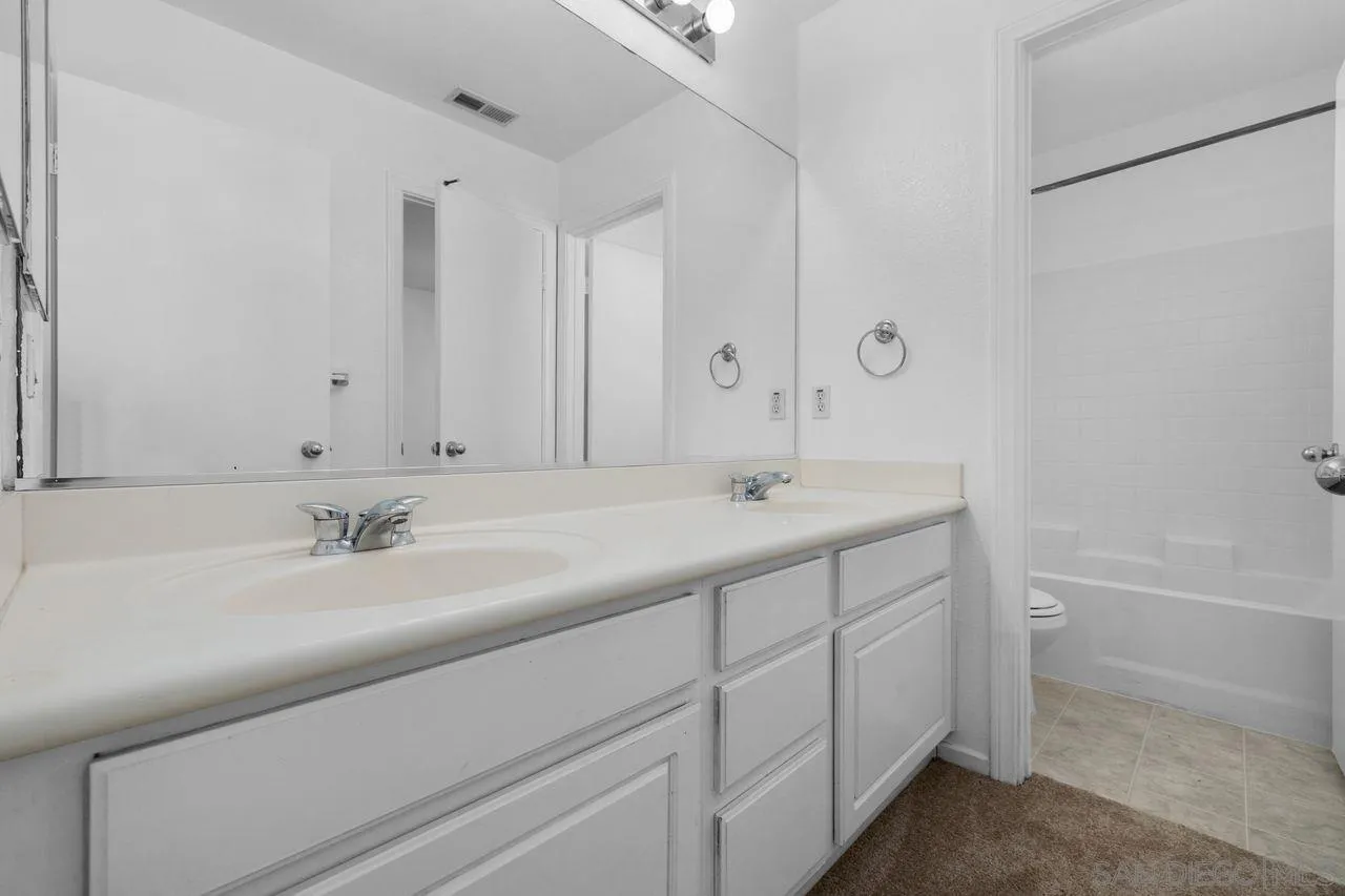 https://cdn.realtyfeed.com/cdn/127/260014325/e80bf82387239d3ba4a6e72c3a639d7e.webp