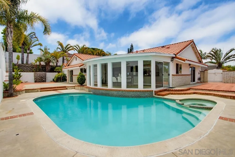 https://cdn.realtyfeed.com/cdn/127/260014327/29ca74b64a64def3de523be025d76d43.webp