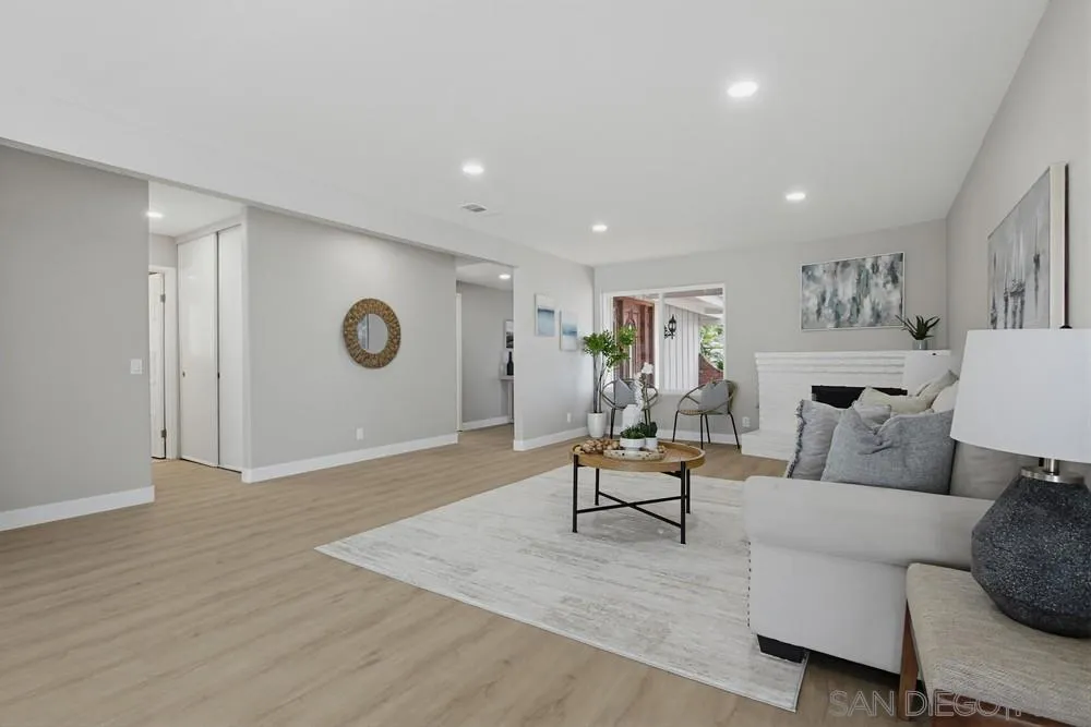 https://cdn.realtyfeed.com/cdn/127/260014327/3e9b475a25241e44b13cf3fb11e4b0ce.webp