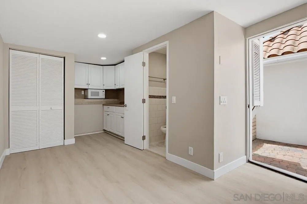 https://cdn.realtyfeed.com/cdn/127/260014327/625503a84c0c36cde7b0aa163b218342.webp