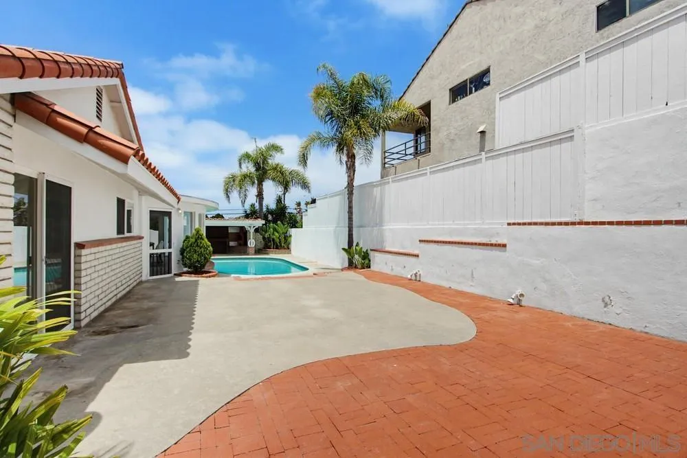 https://cdn.realtyfeed.com/cdn/127/260014327/70613d973a90a67b0d086af60a6085e6.webp