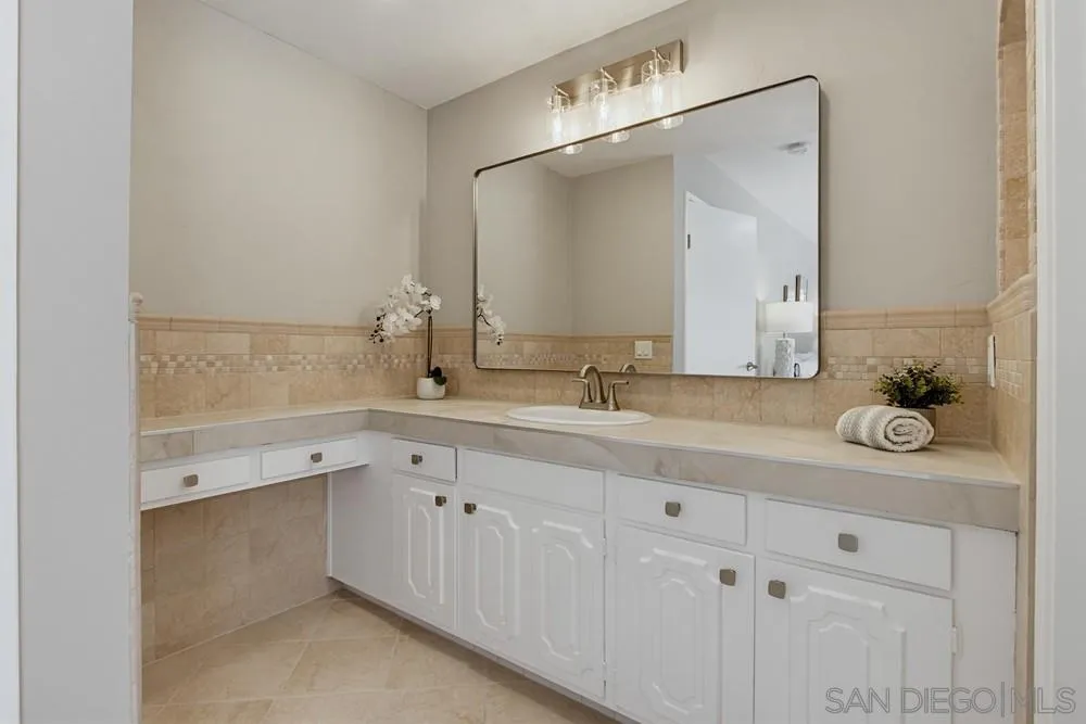 https://cdn.realtyfeed.com/cdn/127/260014327/7f150ced364bd5d85a2664655861b45b.webp