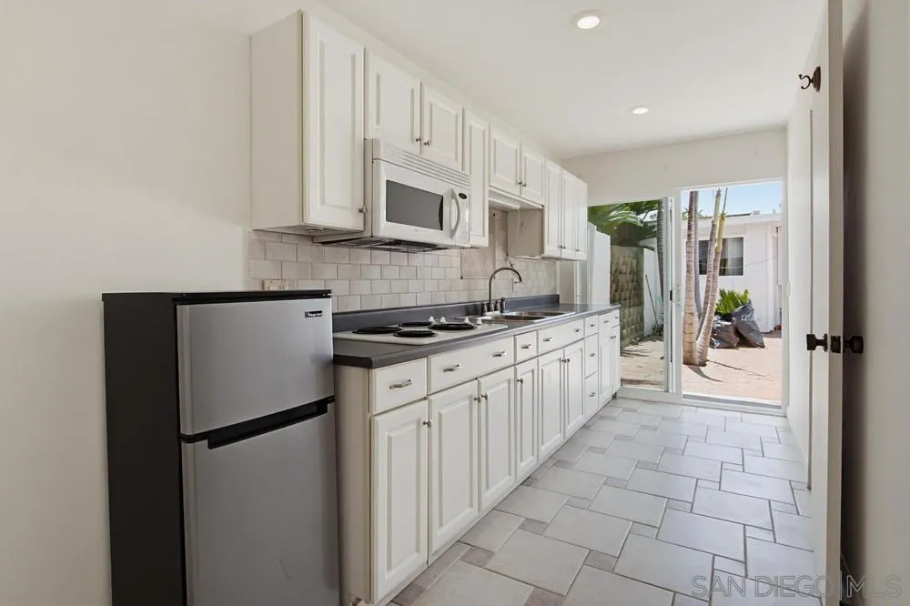 https://cdn.realtyfeed.com/cdn/127/260014327/ff50cb05ac0b5946118e6f57a996a959.webp