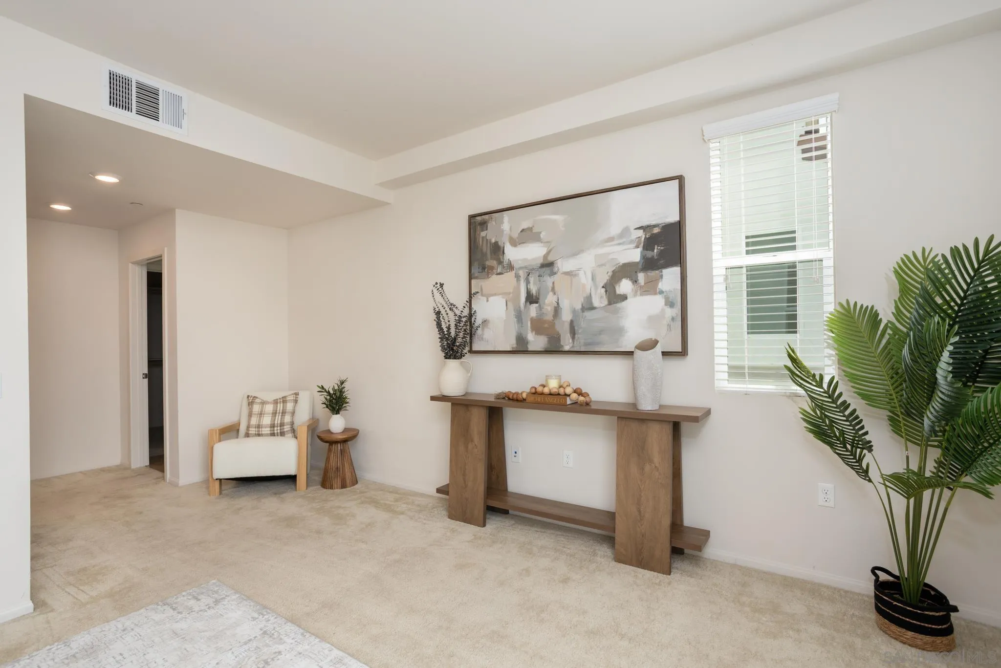 https://cdn.realtyfeed.com/cdn/127/260014330/3fc8c9fc37d53a02763a86e4f6931694.webp