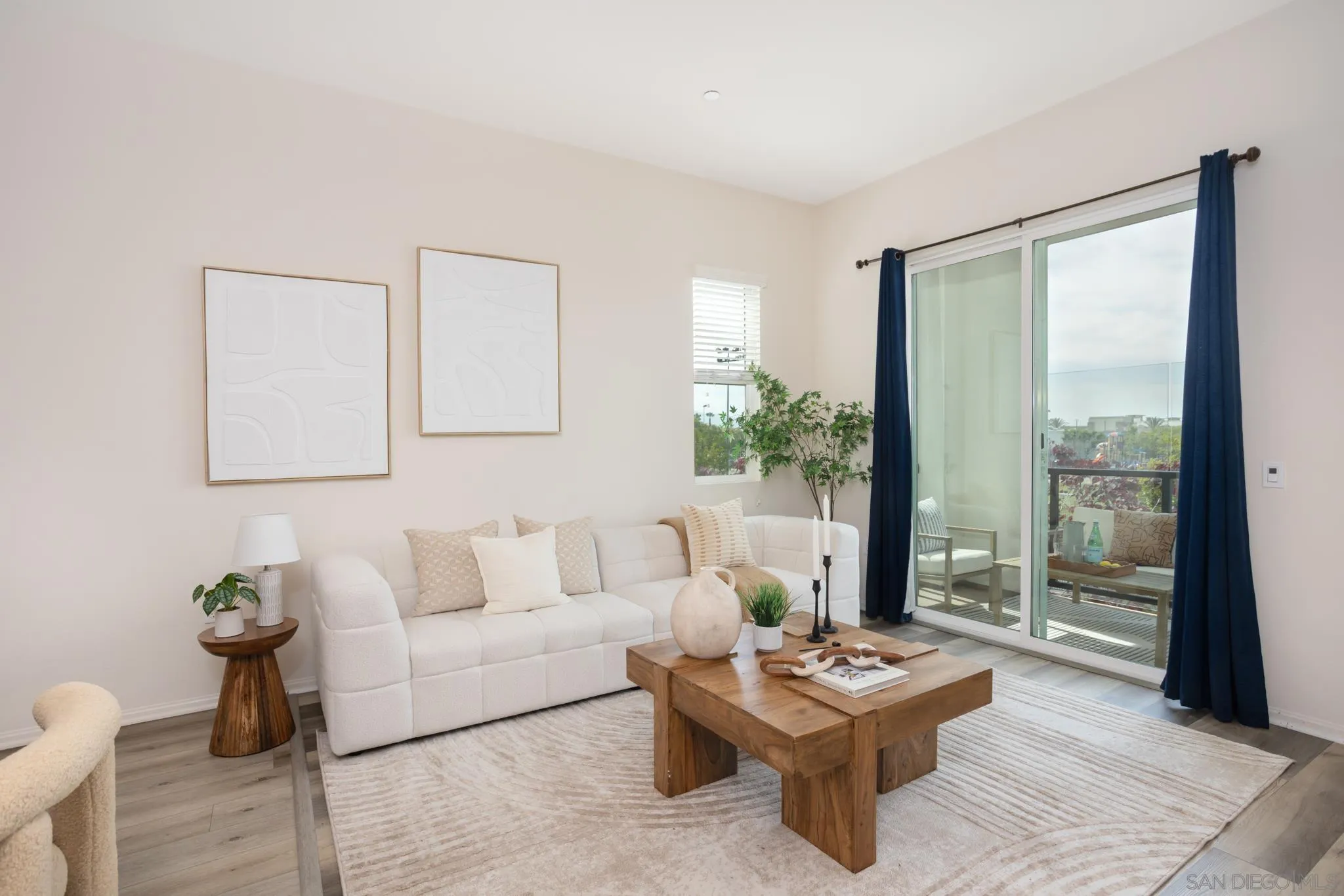 https://cdn.realtyfeed.com/cdn/127/260014330/541a1c6d1af4ad5aa6811d39a80287bb.webp