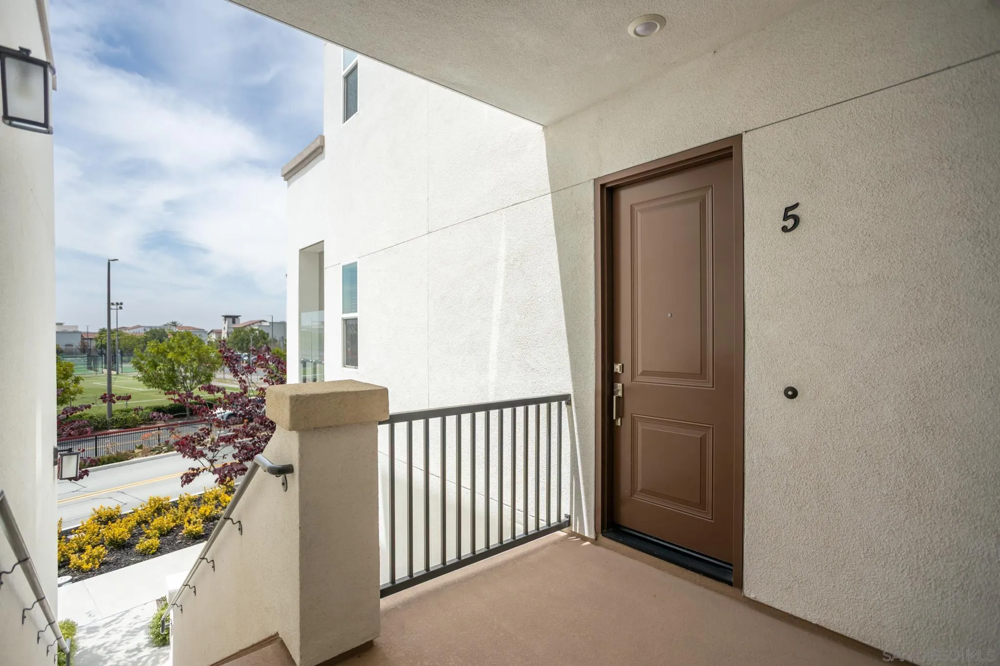 https://cdn.realtyfeed.com/cdn/127/260014330/bf97eadb163a4ba6e6945f745eb290f2.webp