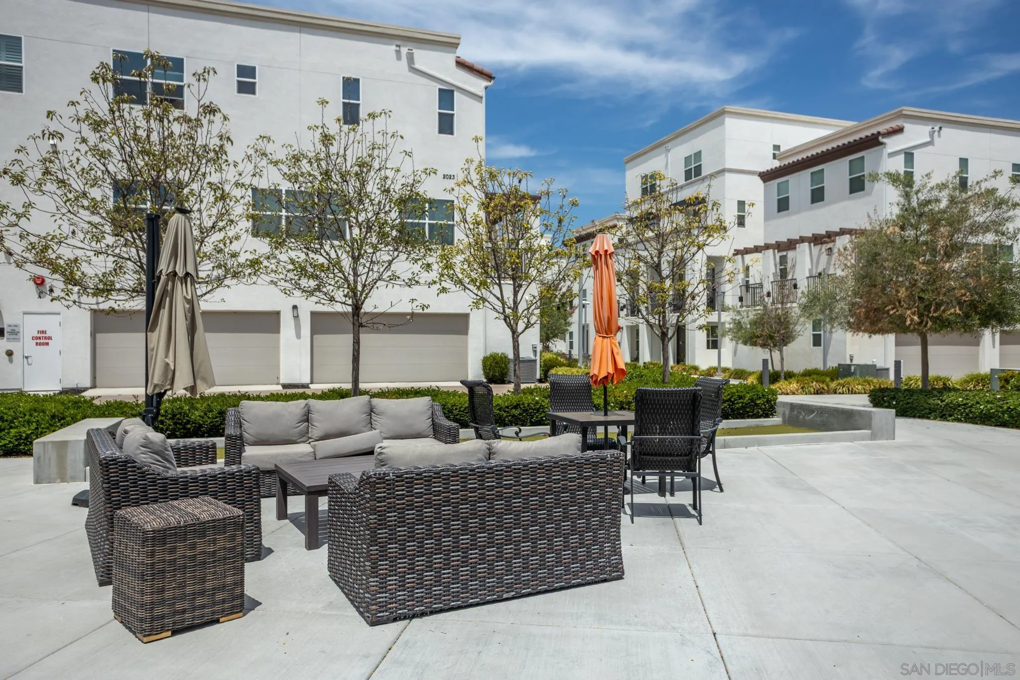 https://cdn.realtyfeed.com/cdn/127/260014330/bf9dad0aba458587e0c501415199b16a.webp