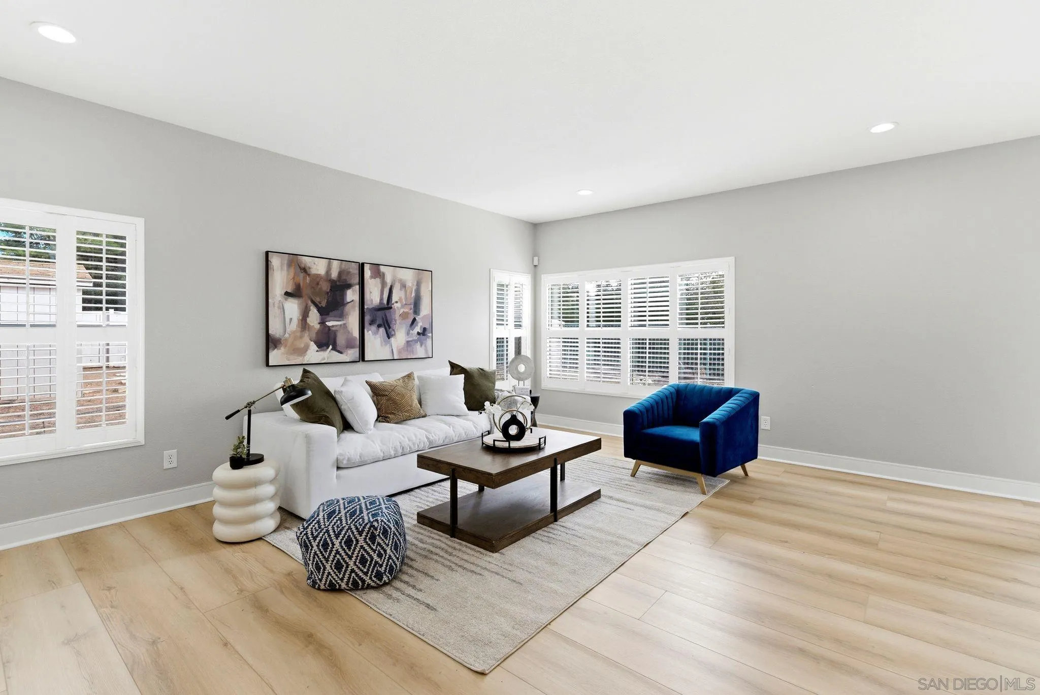 https://cdn.realtyfeed.com/cdn/127/260014331/61d58cf4217c4cc17f72c8796cb7e10d.webp