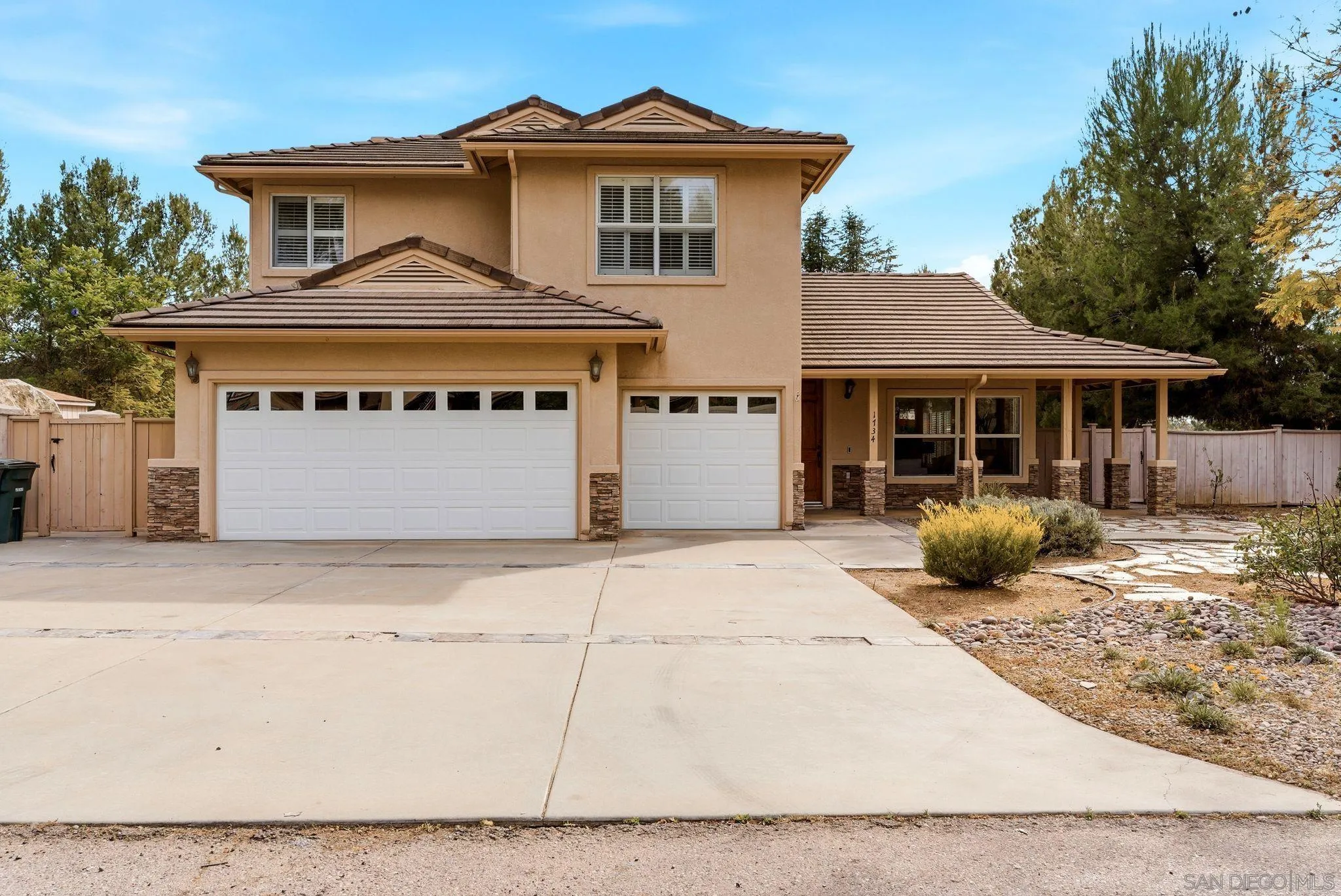 https://cdn.realtyfeed.com/cdn/127/260014331/9487ccd60ce80e28123527e0397b8cef.webp