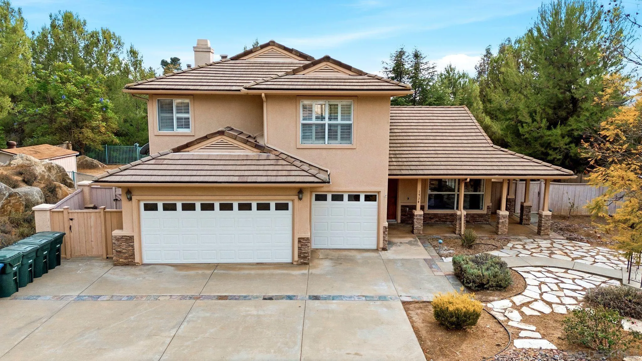 https://cdn.realtyfeed.com/cdn/127/260014331/9f33afaa802b6d0a0c3a8bb07048e9d1.webp