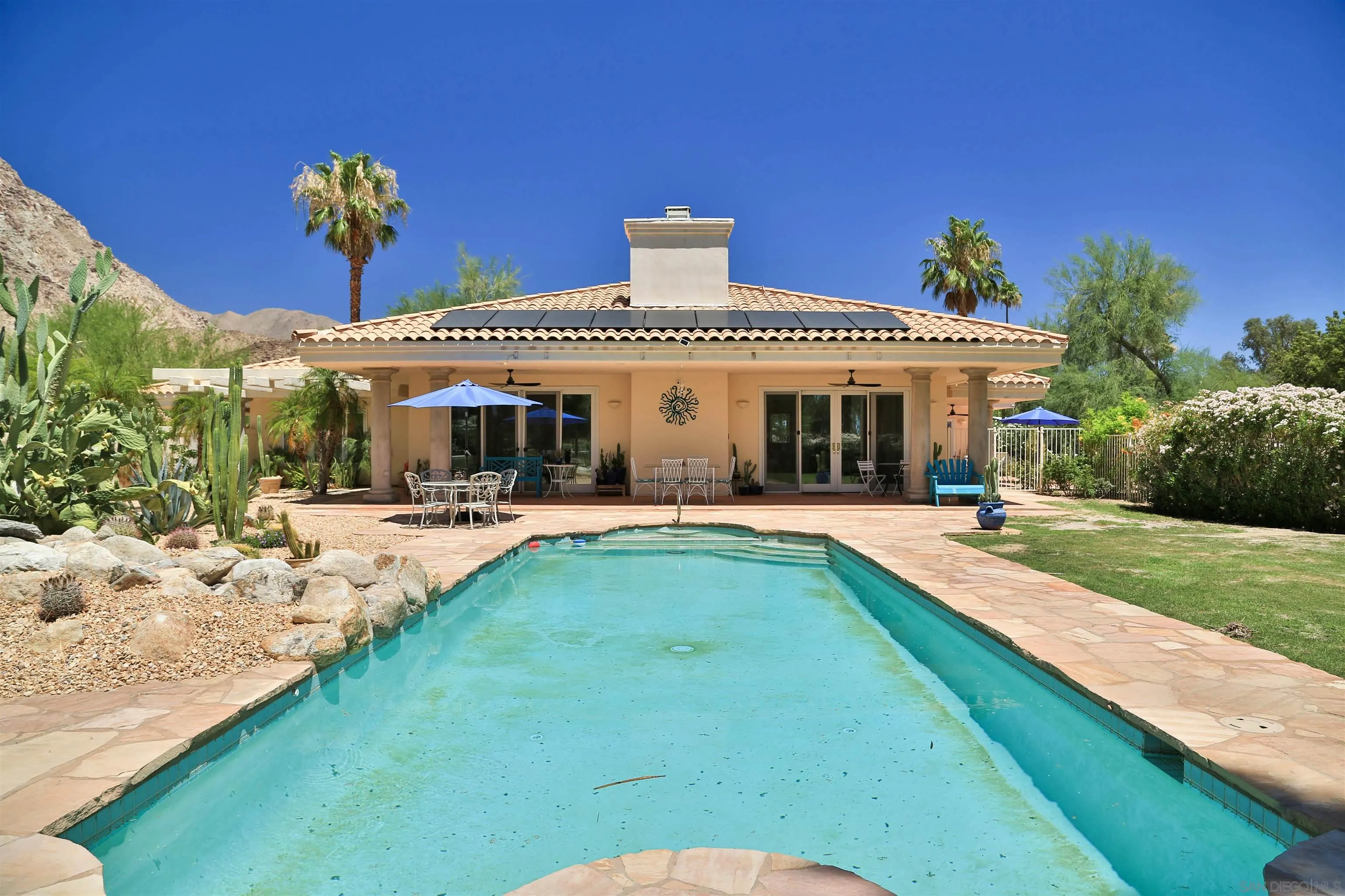 https://cdn.realtyfeed.com/cdn/127/260014332/0d8b4556965d65ca8d56468dec73f313.webp