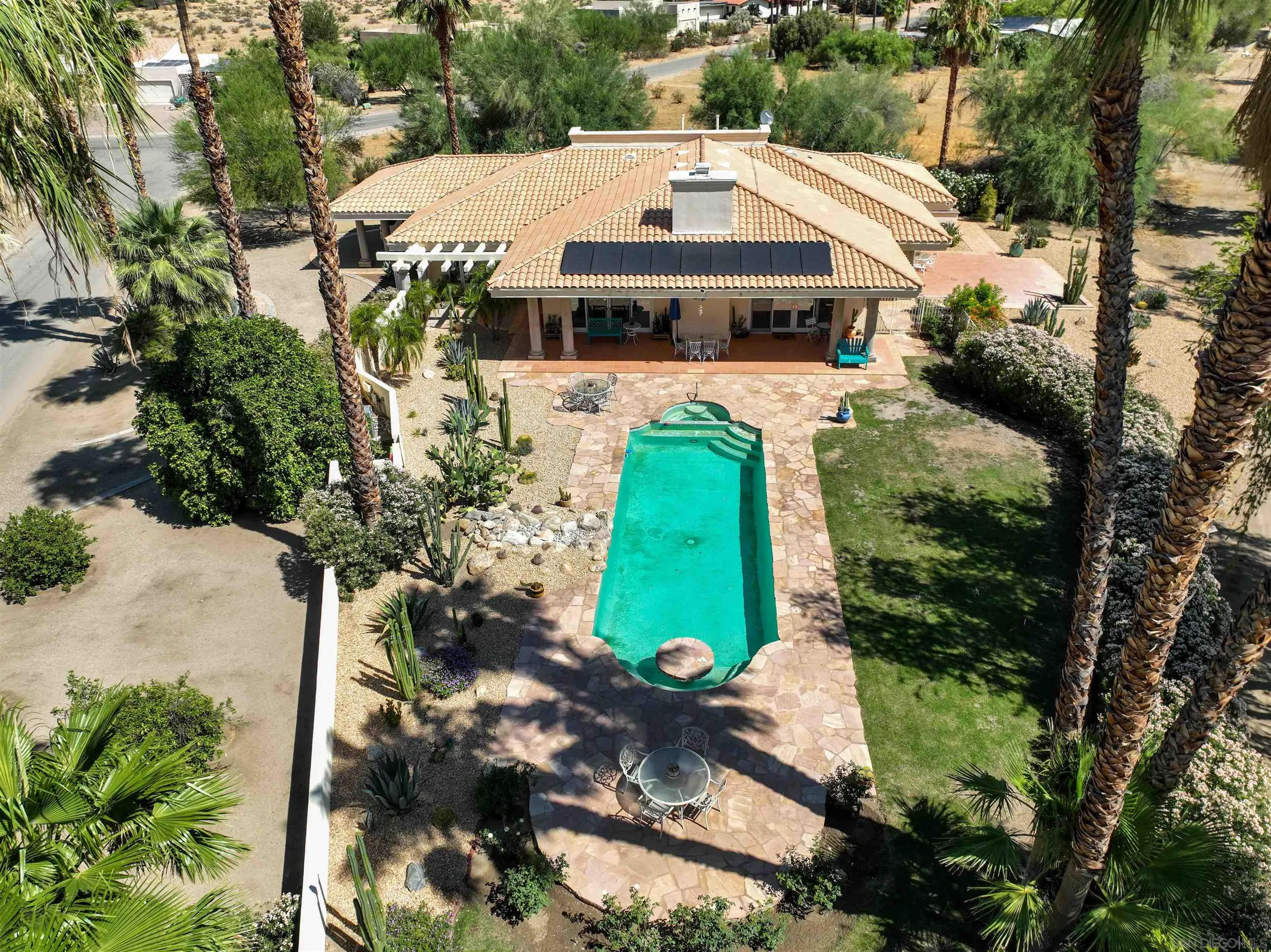 https://cdn.realtyfeed.com/cdn/127/260014332/3e3f1b57c4bbf593e810047b1ee9098c.webp