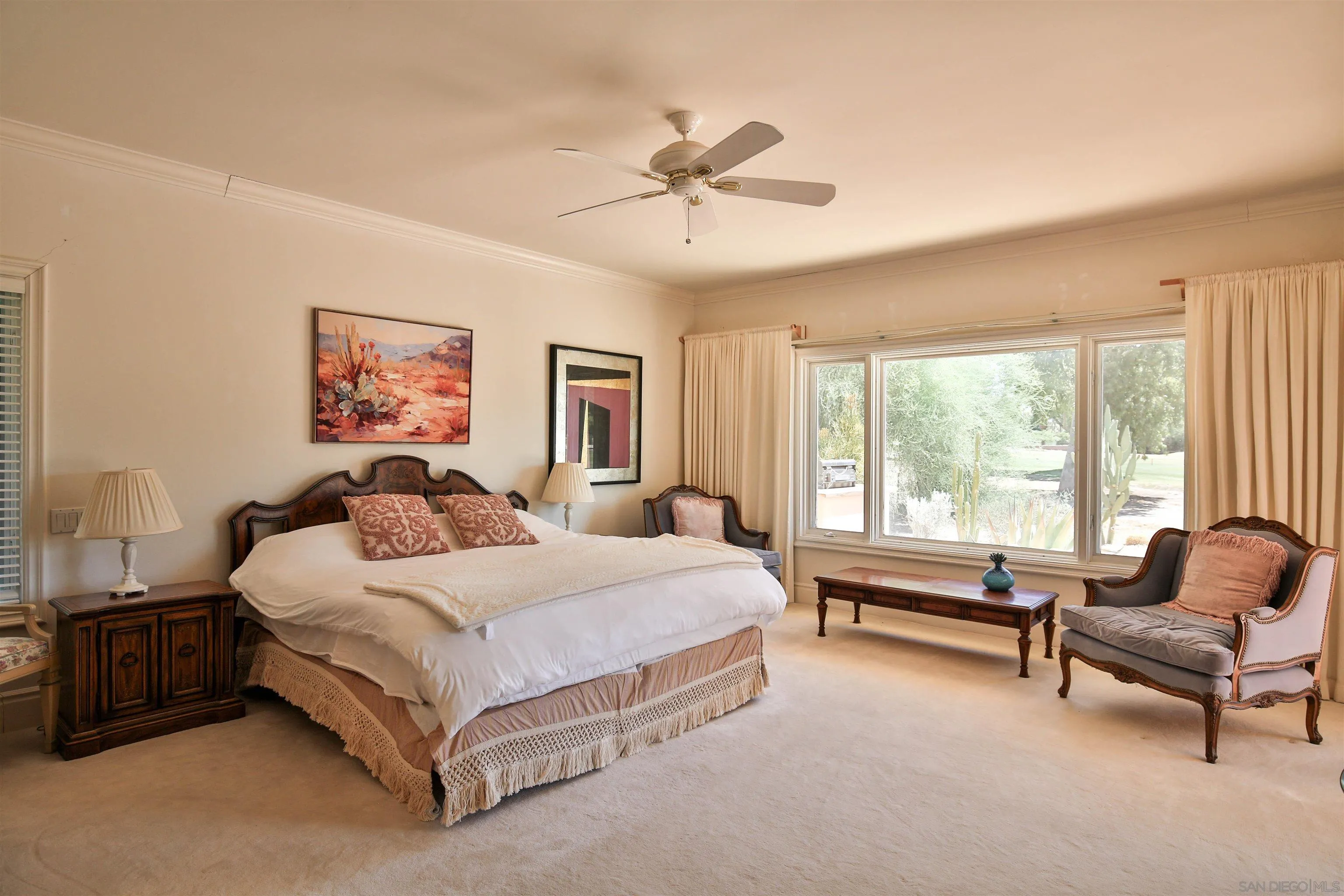 https://cdn.realtyfeed.com/cdn/127/260014332/da1699fcabd5ea09c875a0ea9218436a.webp
