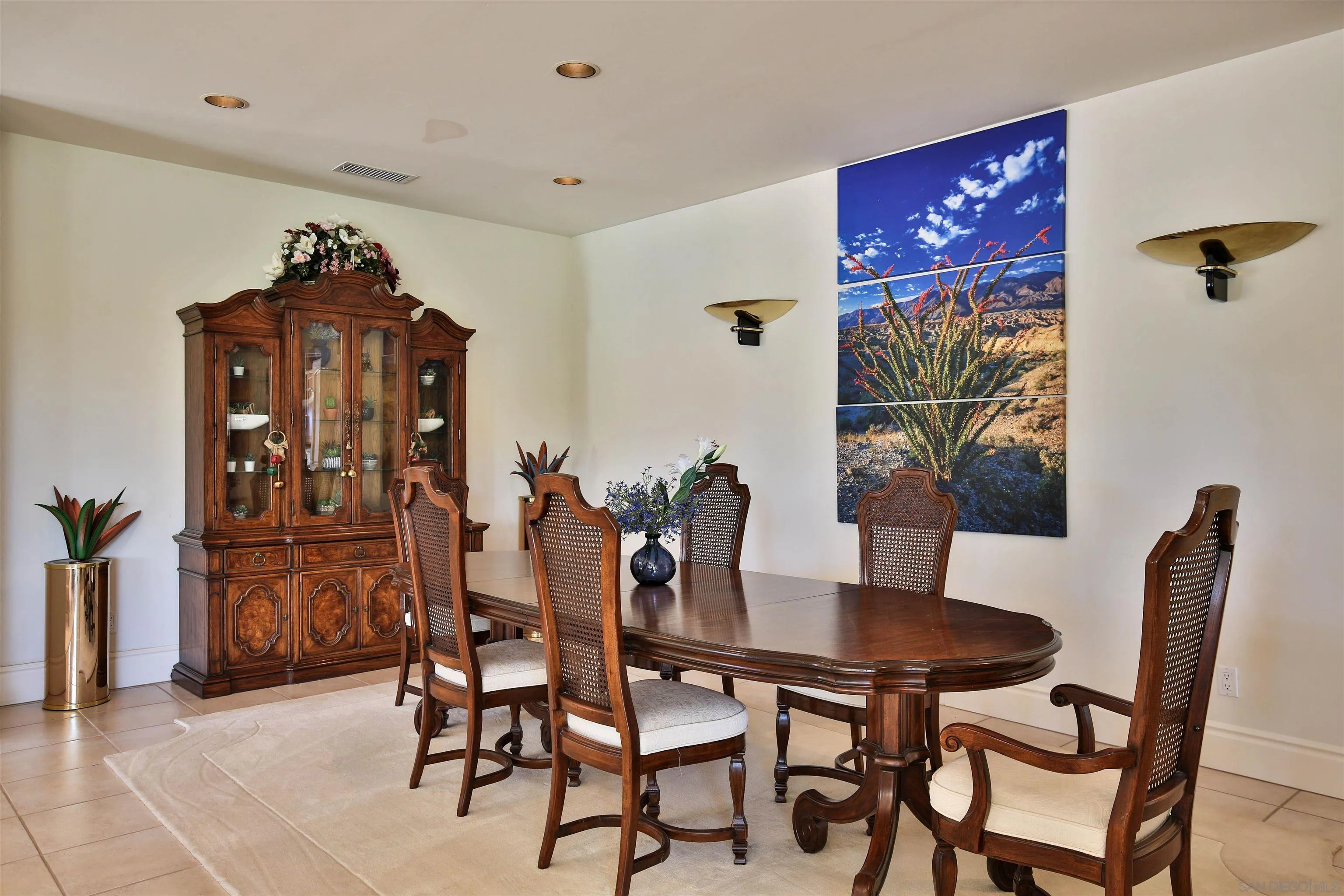 https://cdn.realtyfeed.com/cdn/127/260014332/ed45c5be85459a2c17574e44b8321952.webp