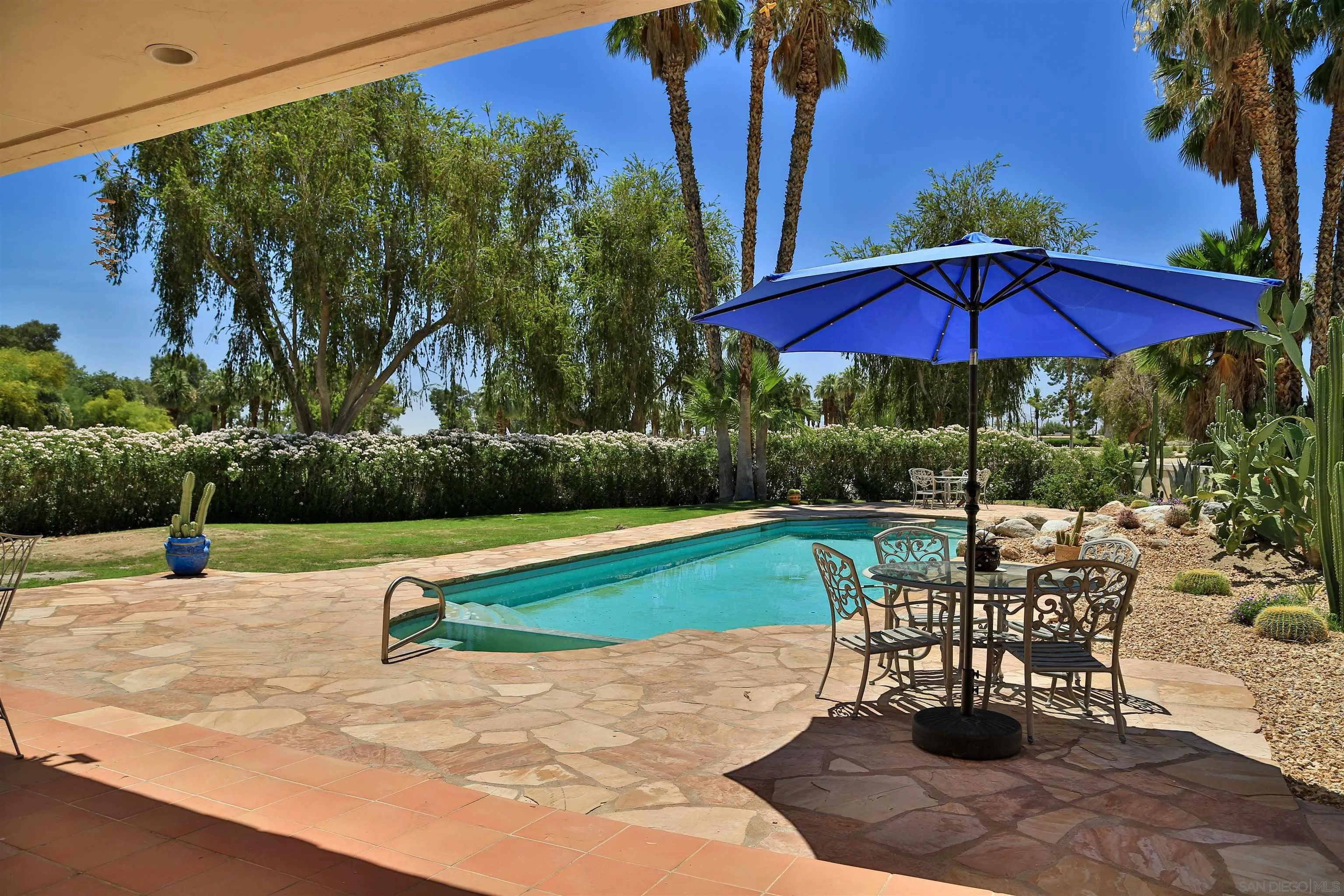 https://cdn.realtyfeed.com/cdn/127/260014332/fc93699edcd5dded13d3216b371f764f.webp