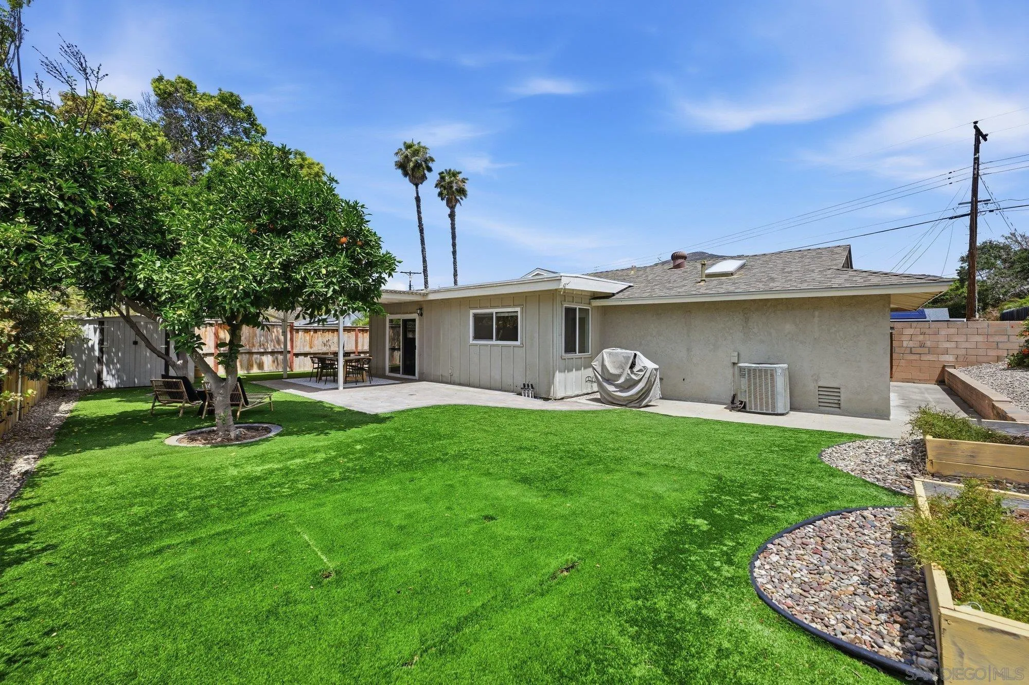 https://cdn.realtyfeed.com/cdn/127/260014336/62fd2d039b7f3b0c176a8f0c8f30aaff.webp