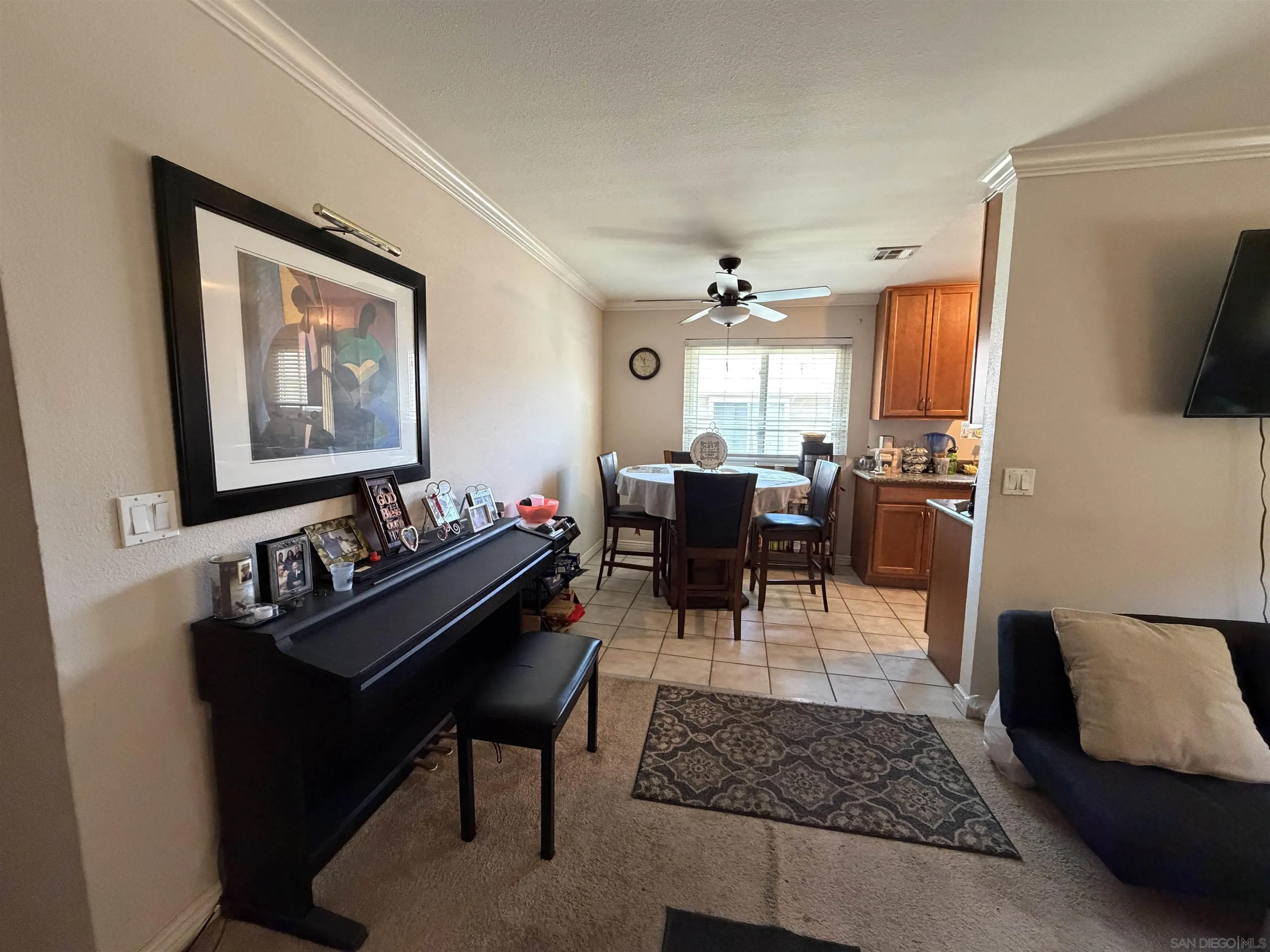 https://cdn.realtyfeed.com/cdn/127/260014339/aabbf5c17de1eef594a7326bcd94f482.webp