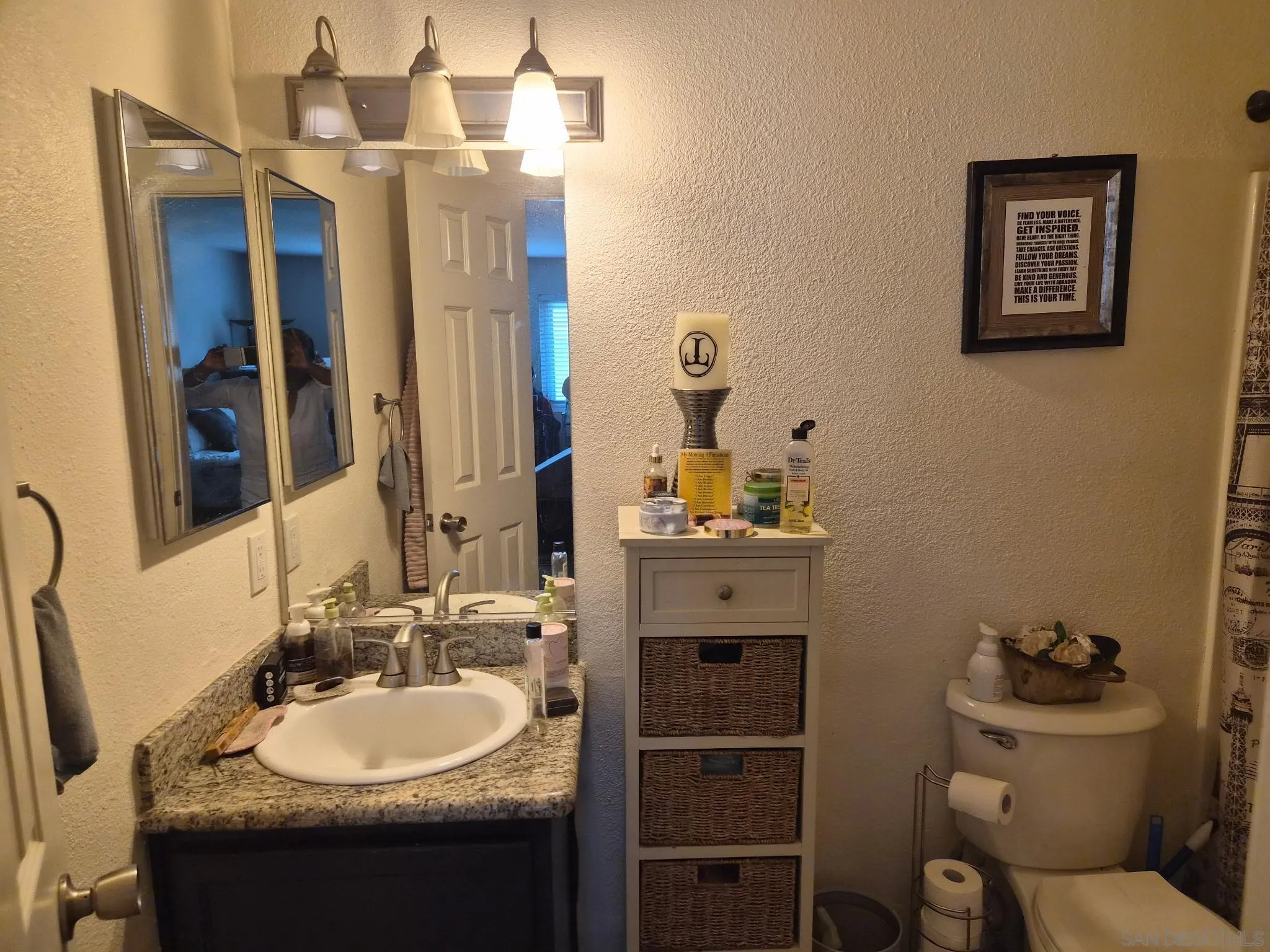 https://cdn.realtyfeed.com/cdn/127/260014339/dde7379539b2edcf0069e652ec56bcdb.webp