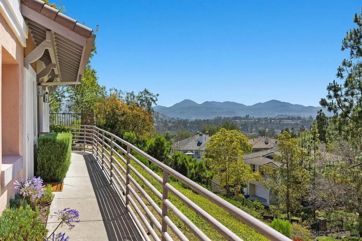 Photo #1: 260014342 Listing: Photo #1