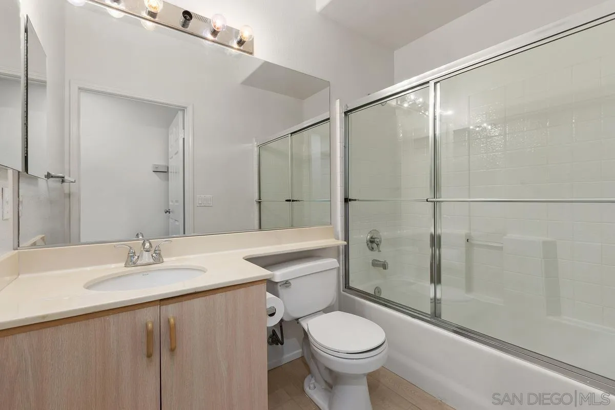 Photo #21: 260014342 Listing: Photo #21