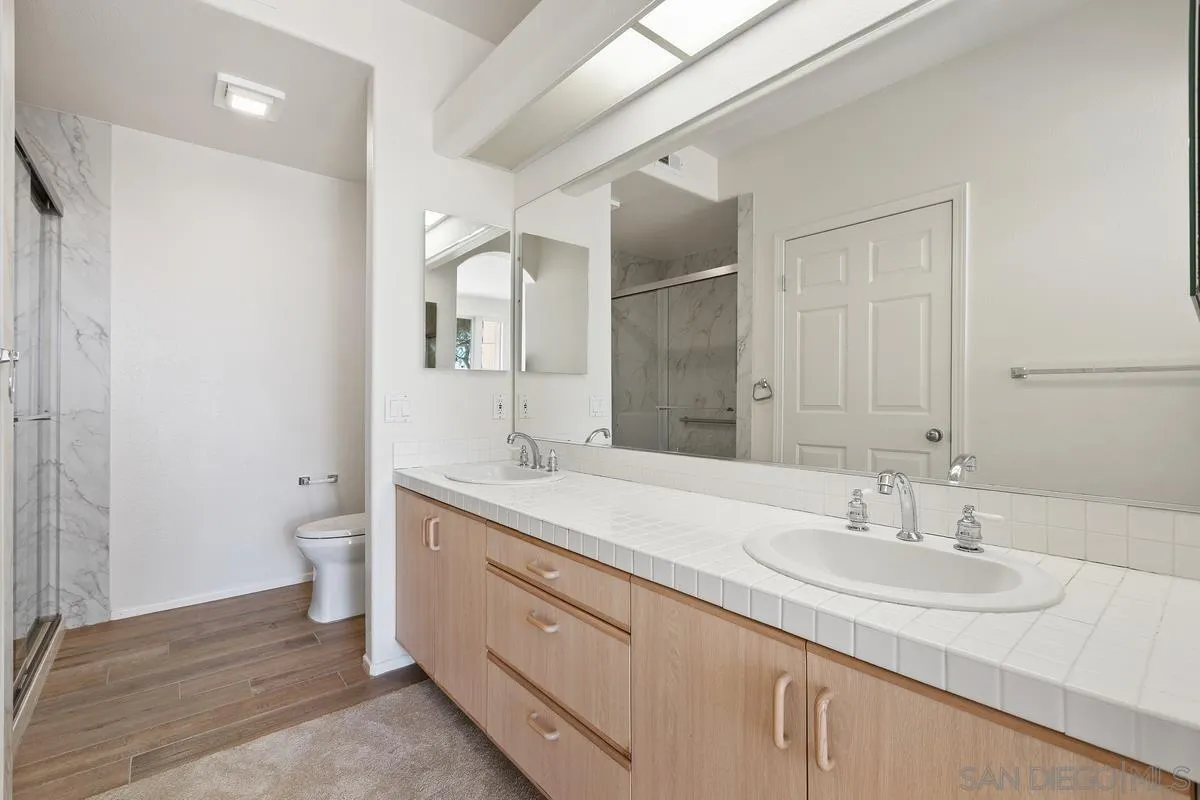 Photo #26: 260014342 Listing: Photo #26
