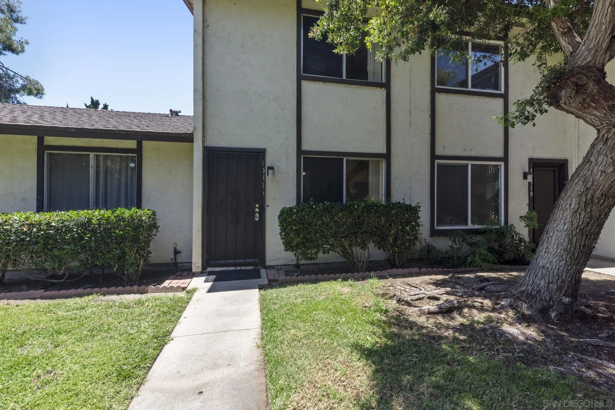https://cdn.realtyfeed.com/cdn/127/260014344/10bfe6c7d121885d4e42bf596021ab08.webp
