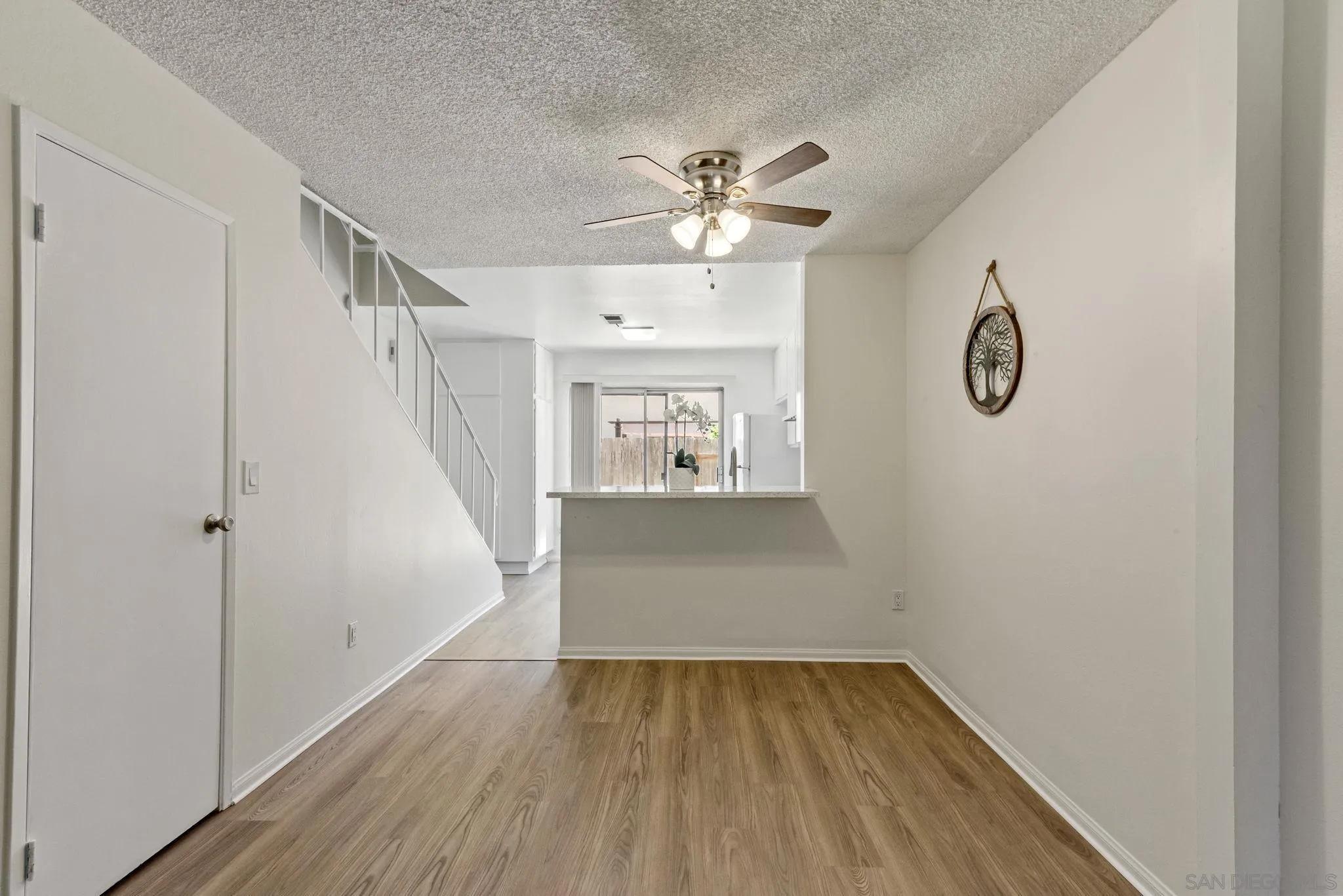 https://cdn.realtyfeed.com/cdn/127/260014344/8b70a9bf50e5ba6f3f2afc0bf8b386fe.webp