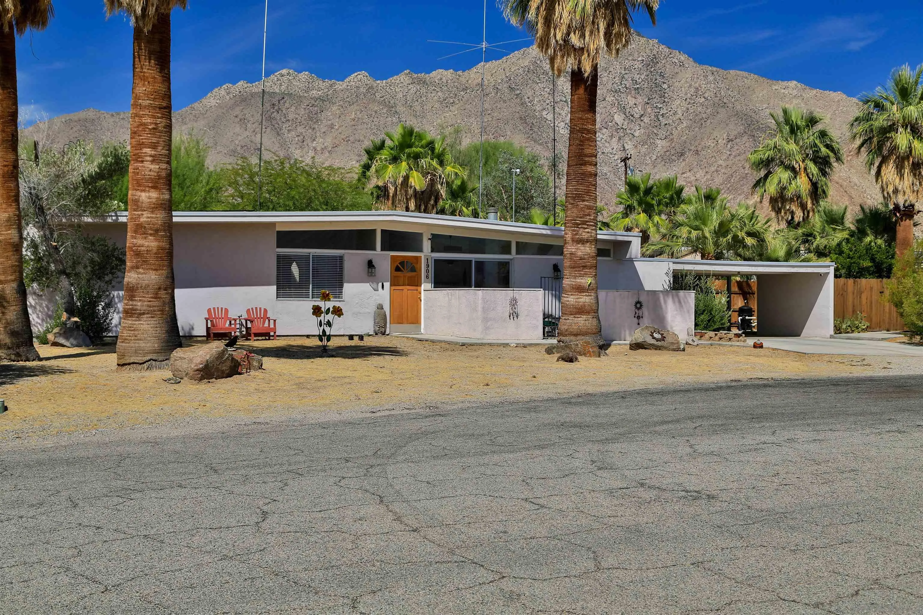 https://cdn.realtyfeed.com/cdn/127/260014345/9f893ef56dc42a253c606a52f417987b.webp