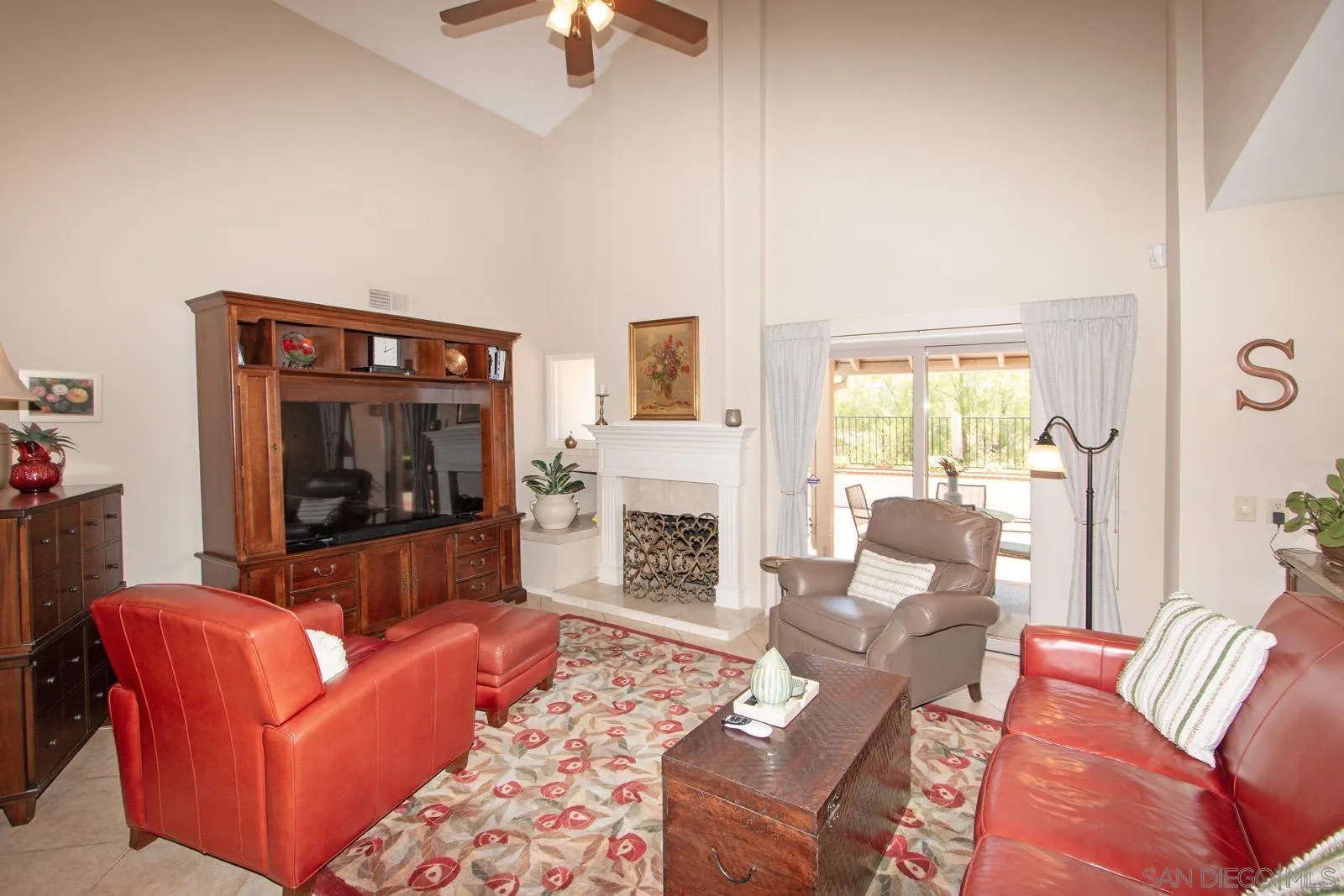 https://cdn.realtyfeed.com/cdn/127/260014350/40f00e9de36afe58059b1d4c1e013009.webp