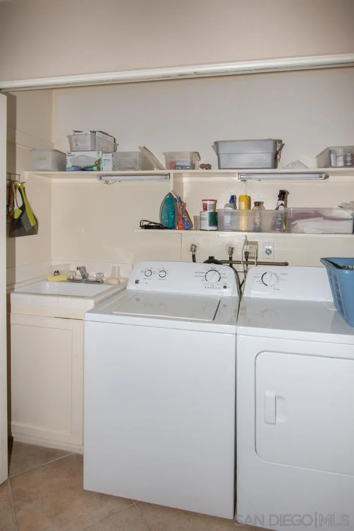https://cdn.realtyfeed.com/cdn/127/260014350/9921d25ee6891c1a9a82fd84189ecc62.webp