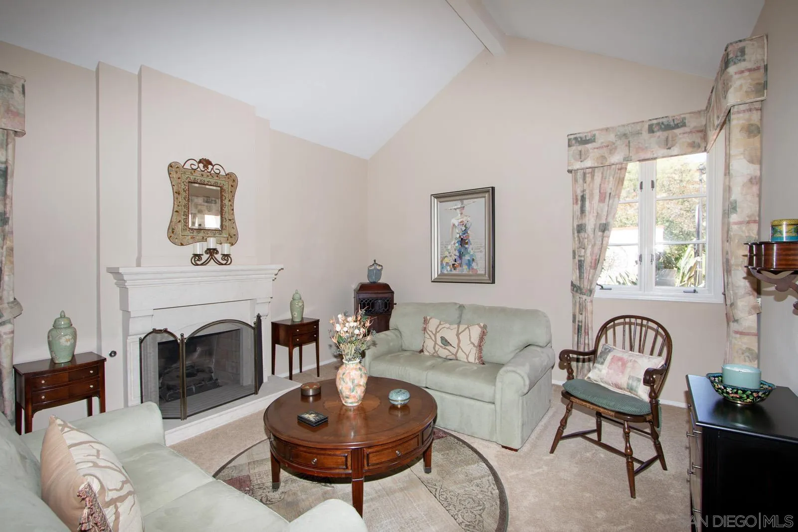 https://cdn.realtyfeed.com/cdn/127/260014350/bd98a28d3c4243573c702d3b0d2c1beb.webp
