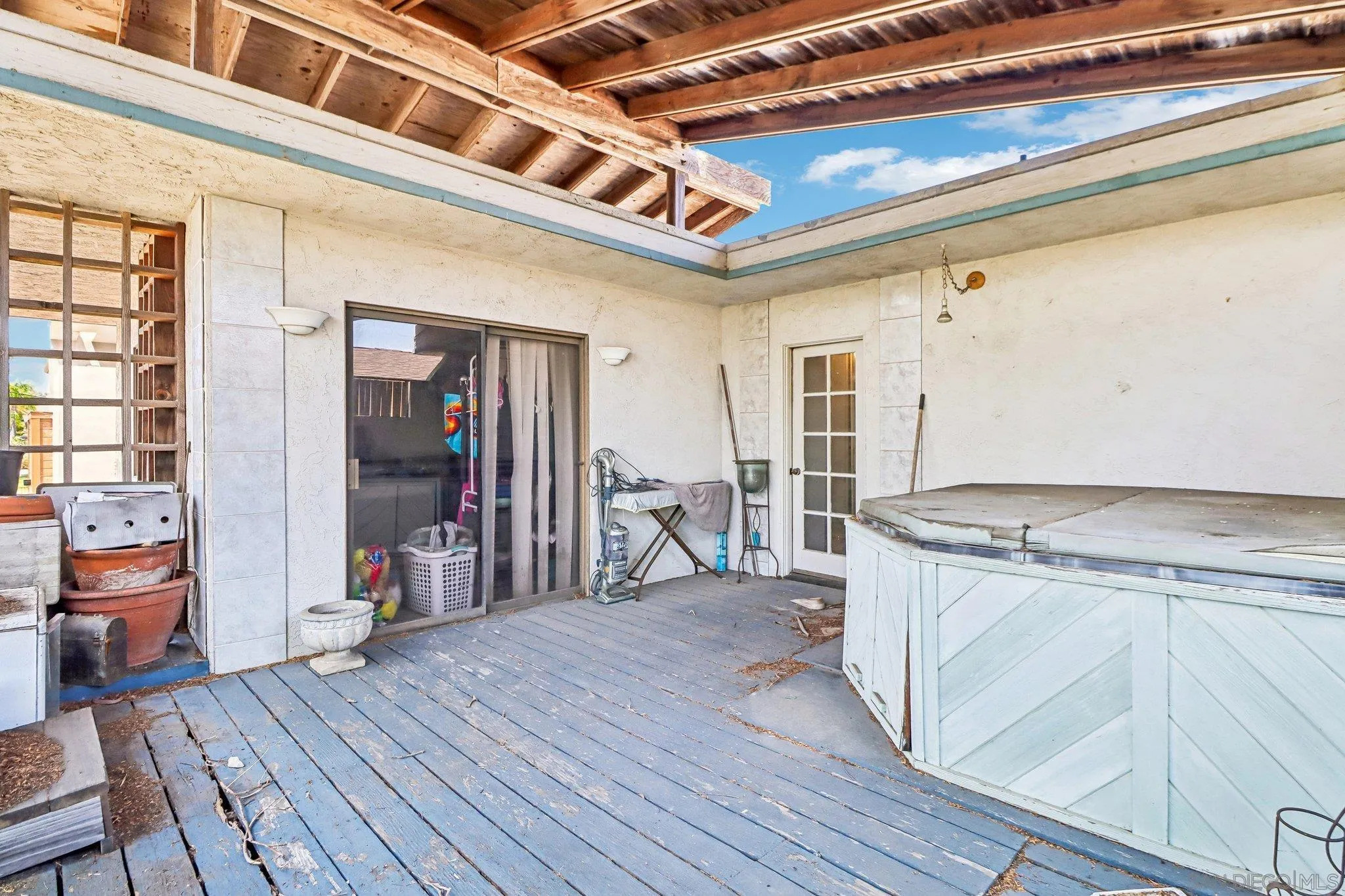 https://cdn.realtyfeed.com/cdn/127/260014354/834f5d955560d14d658514575a4bb84a.webp