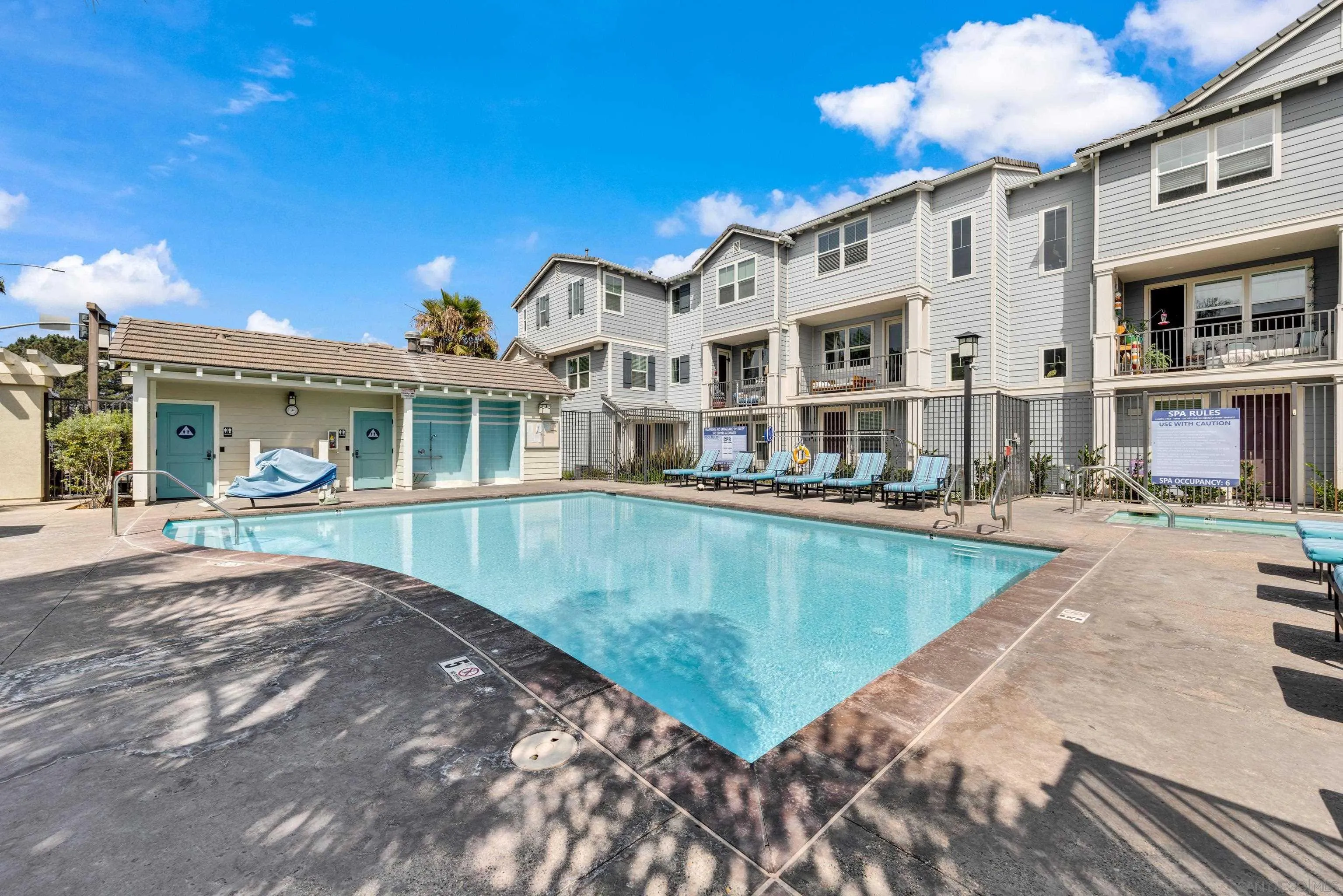 https://cdn.realtyfeed.com/cdn/127/260014357/150147a8bce039e6a02f1686ed0836ee.webp