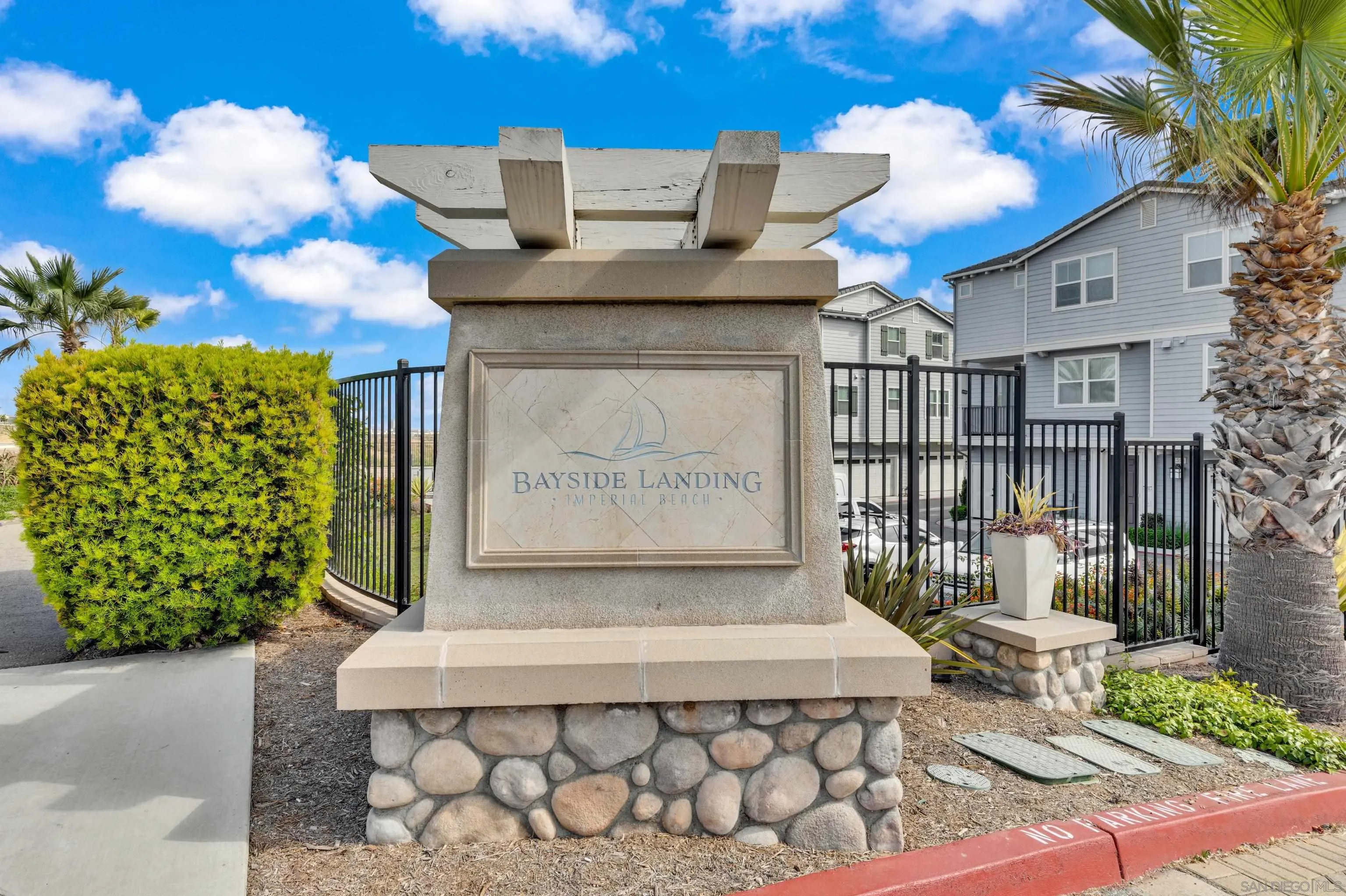 https://cdn.realtyfeed.com/cdn/127/260014357/b89a4f164e62a9536a59acf59b18cb67.webp